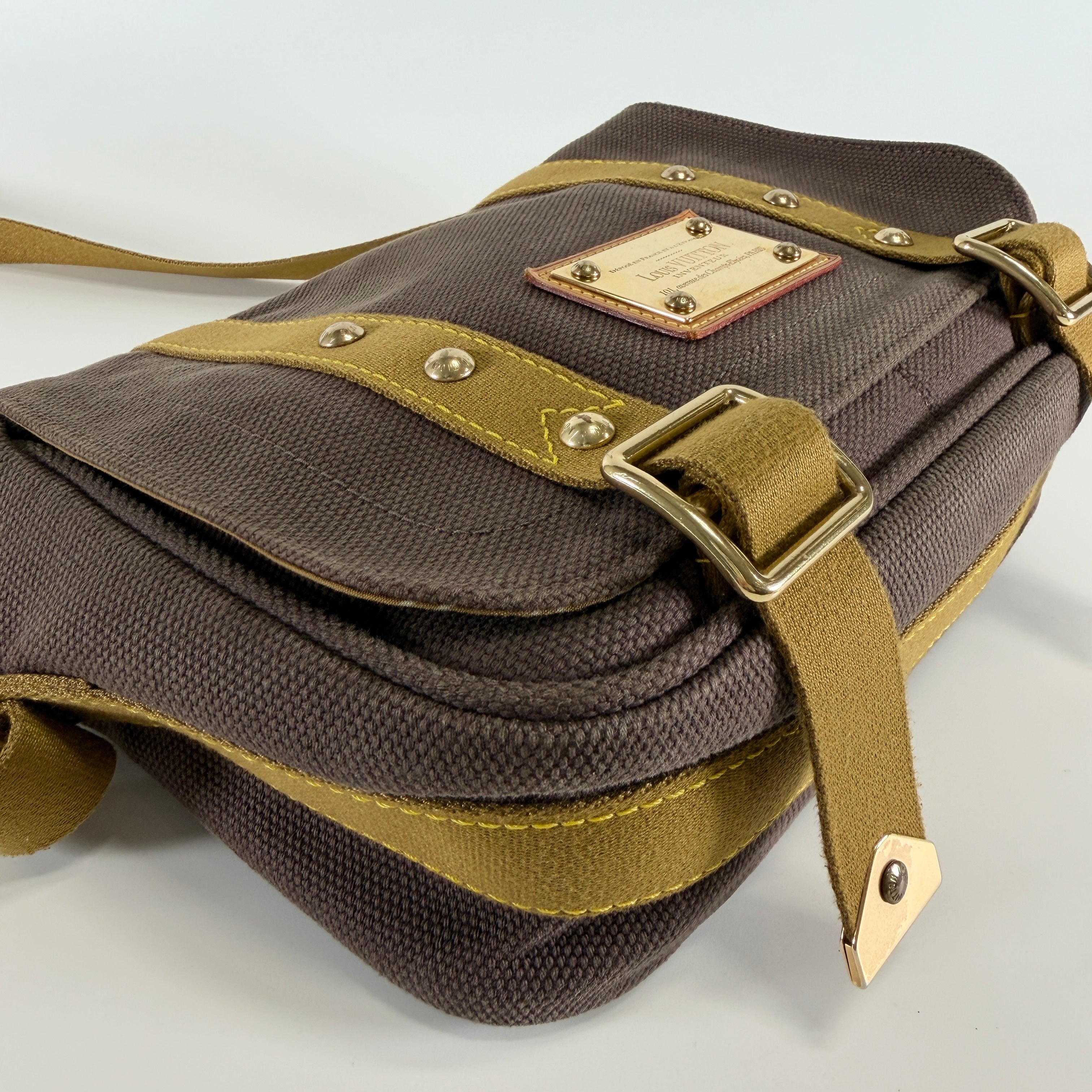 2607 secondhand LV Antigua Buzas PM