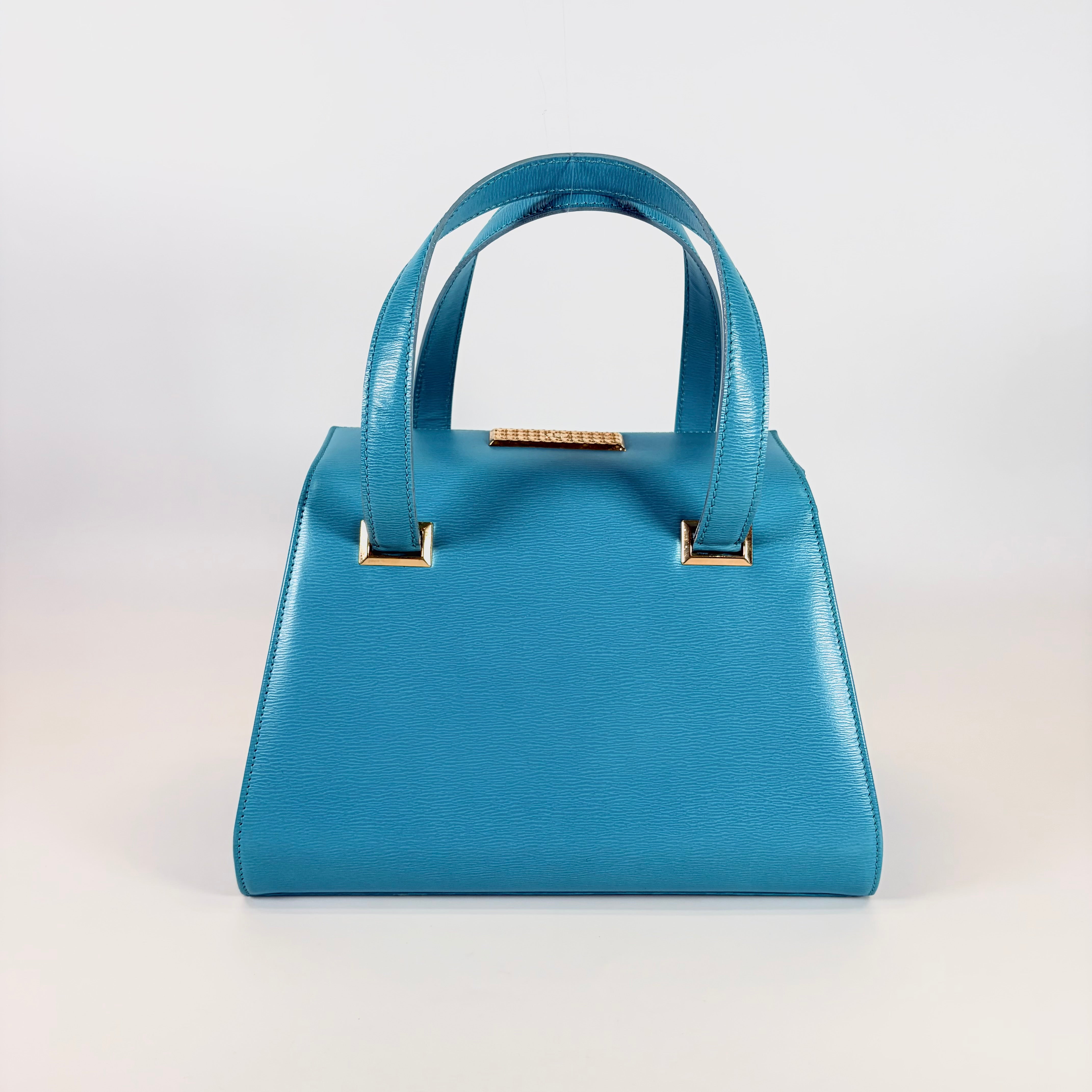 2605 secondhand CD hand bag