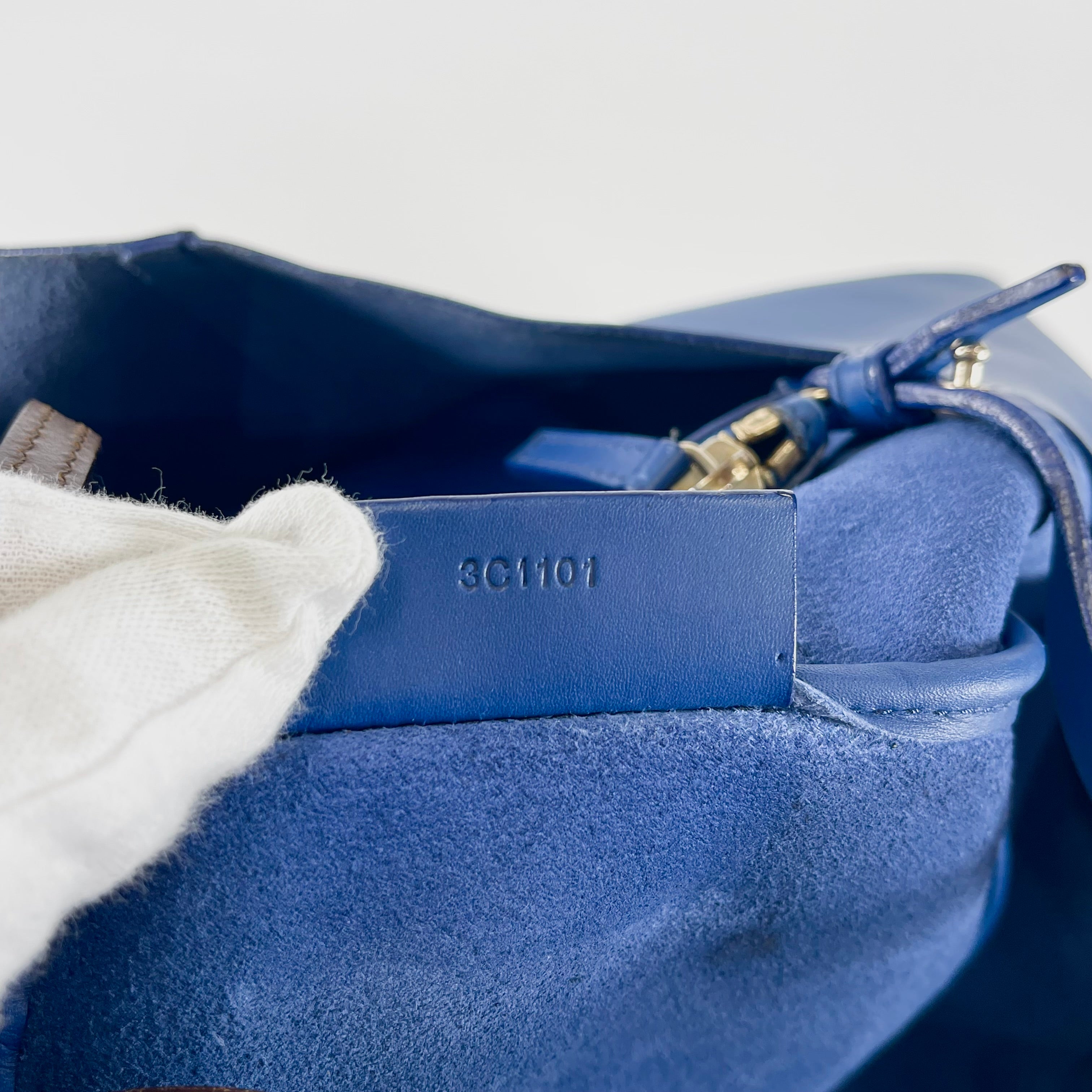 2605 secondhand GIVENCHY van Tote Bag