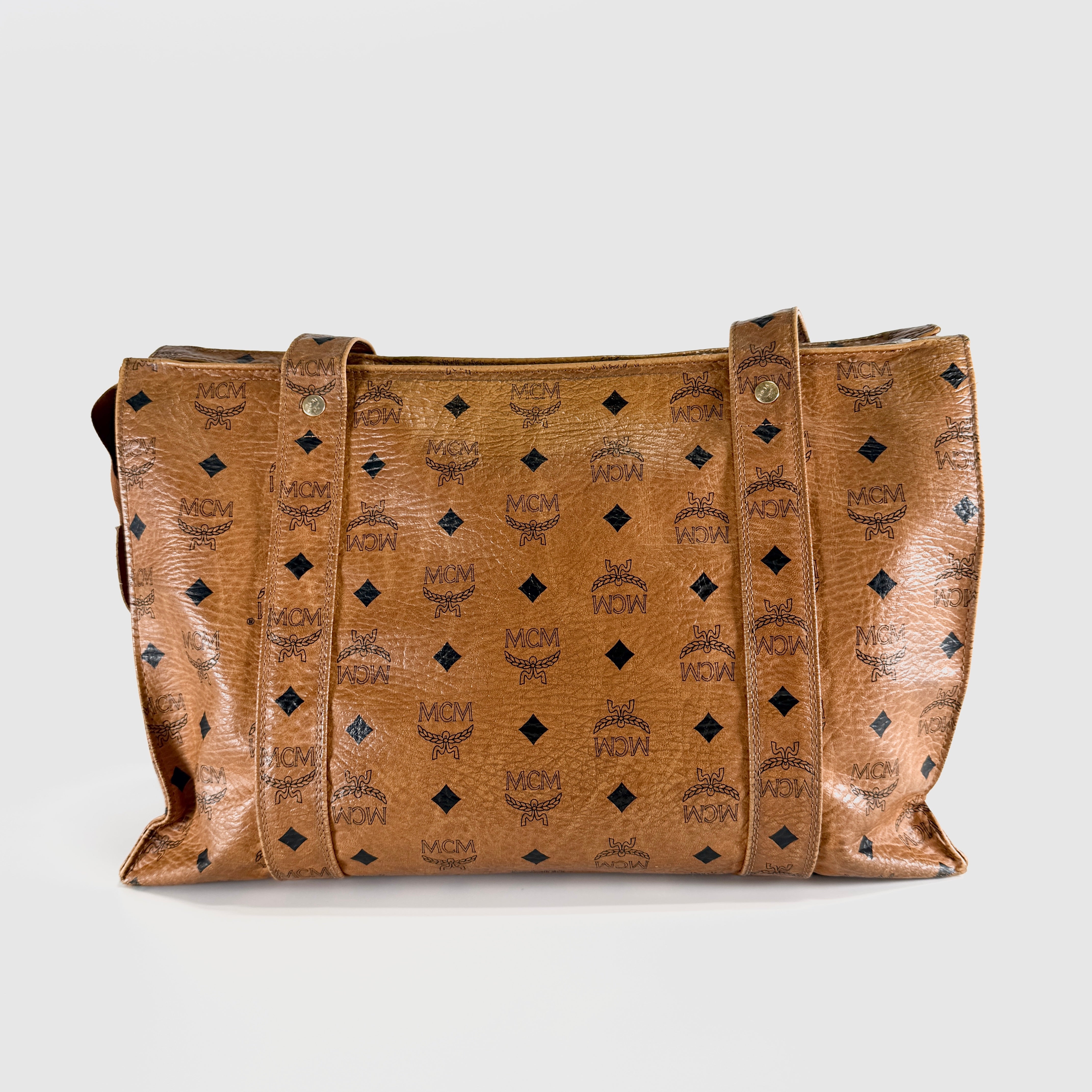 2606 secondhand MCM Visetos Tote Bag