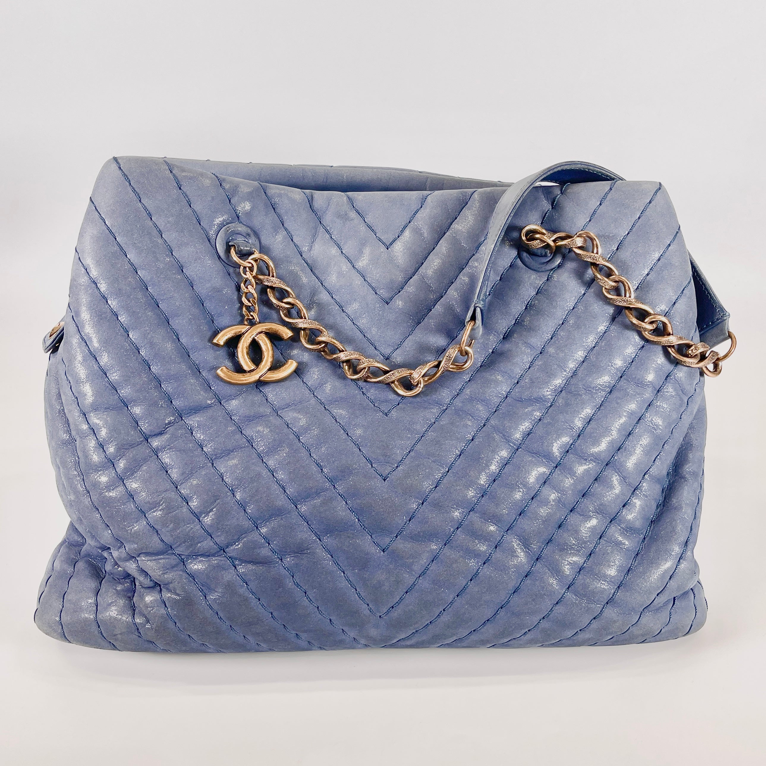 2604 secondhand CHANEL Tote Bag