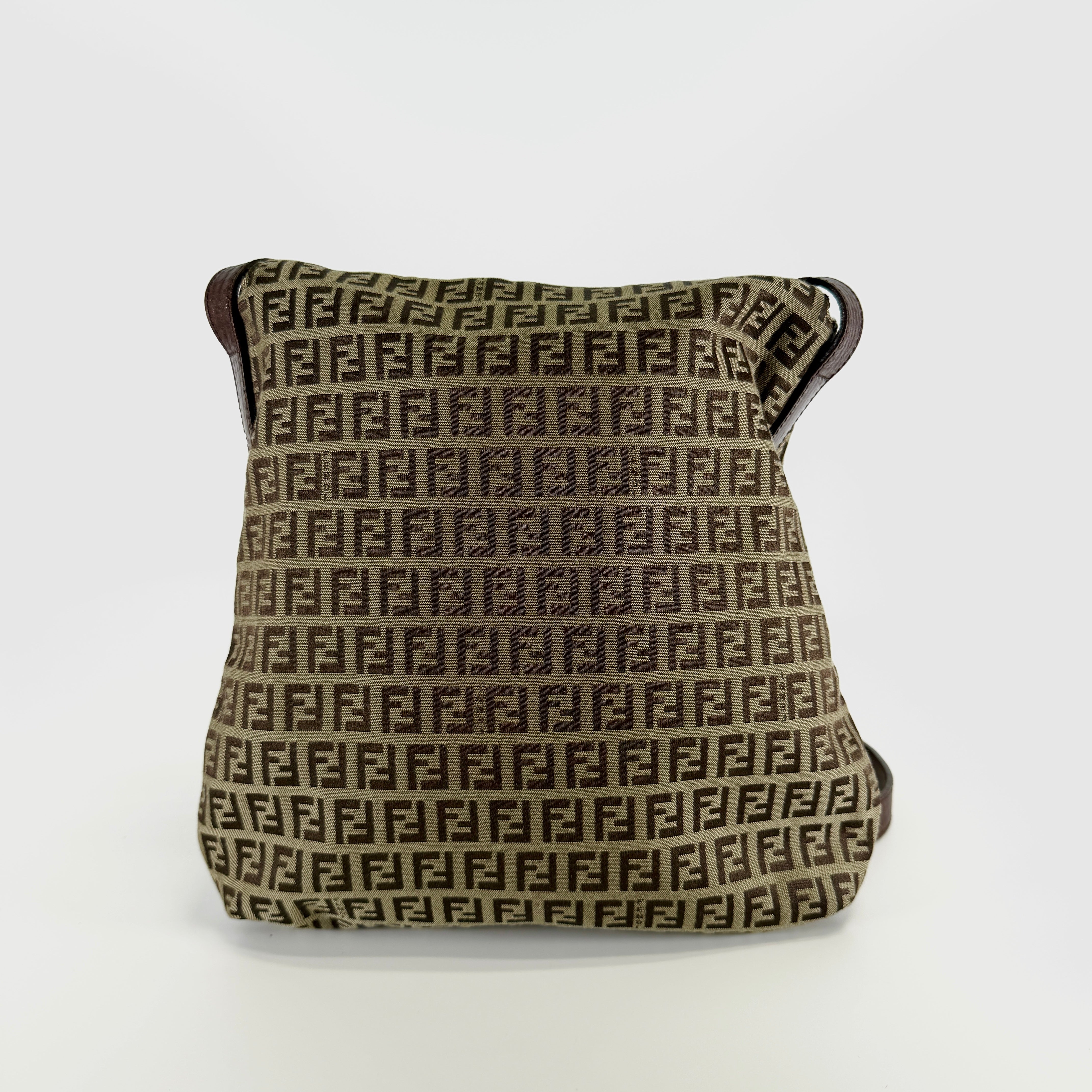 2605 secondhand FENDI Zucchino Mamma Shoulder bag