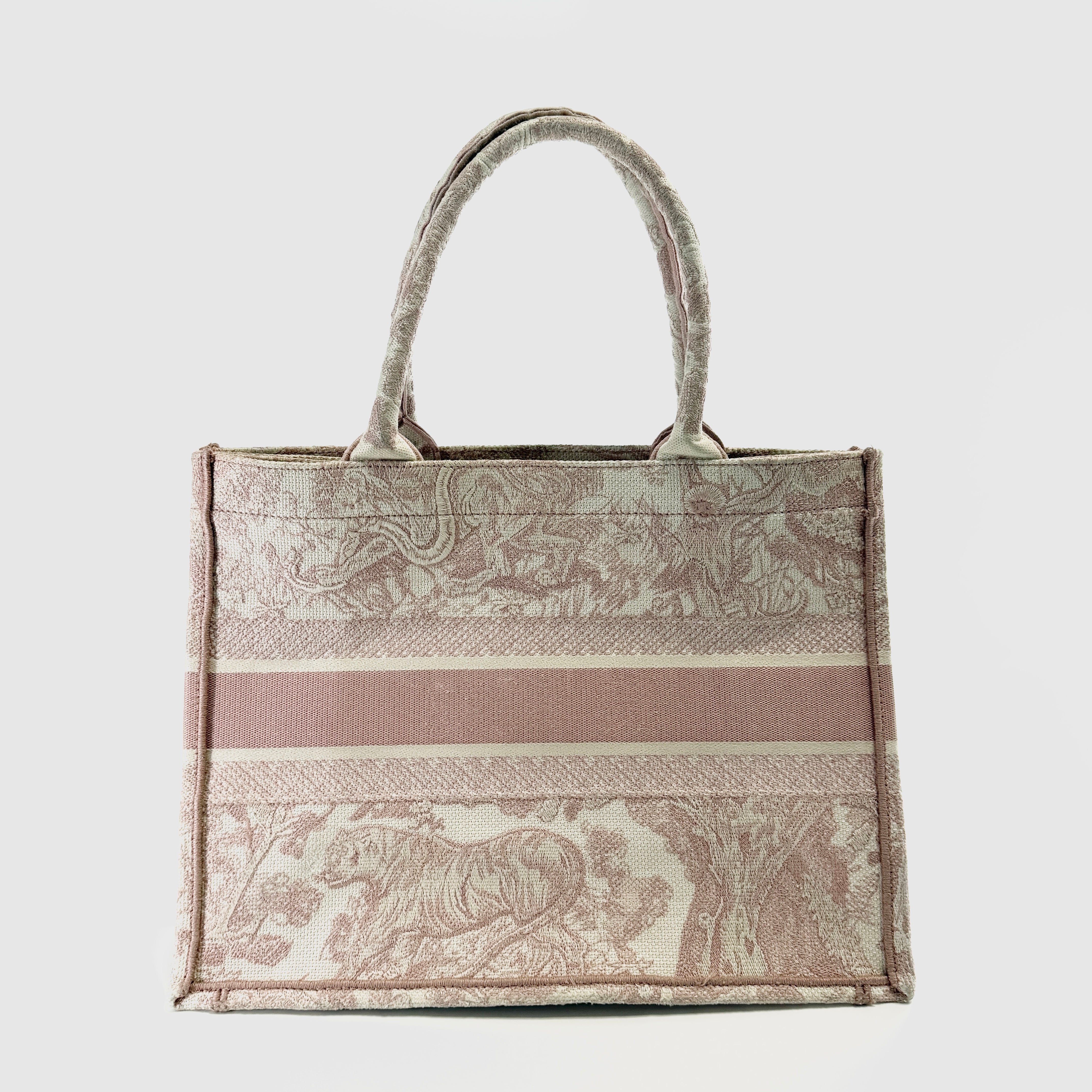 2607 secondhand CD Lady Dior medium
