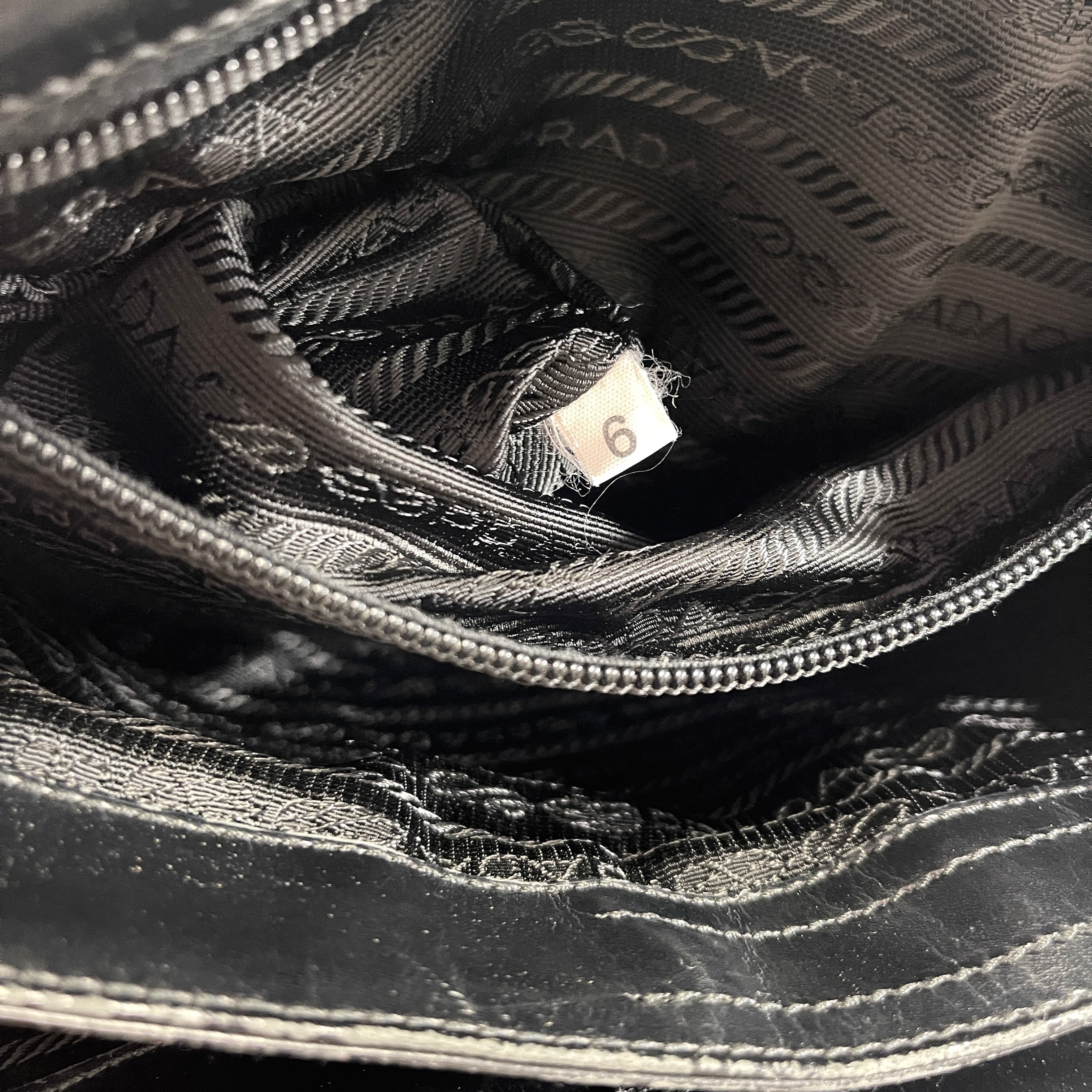 2604 secondhand PRADA Tote Bag side logo