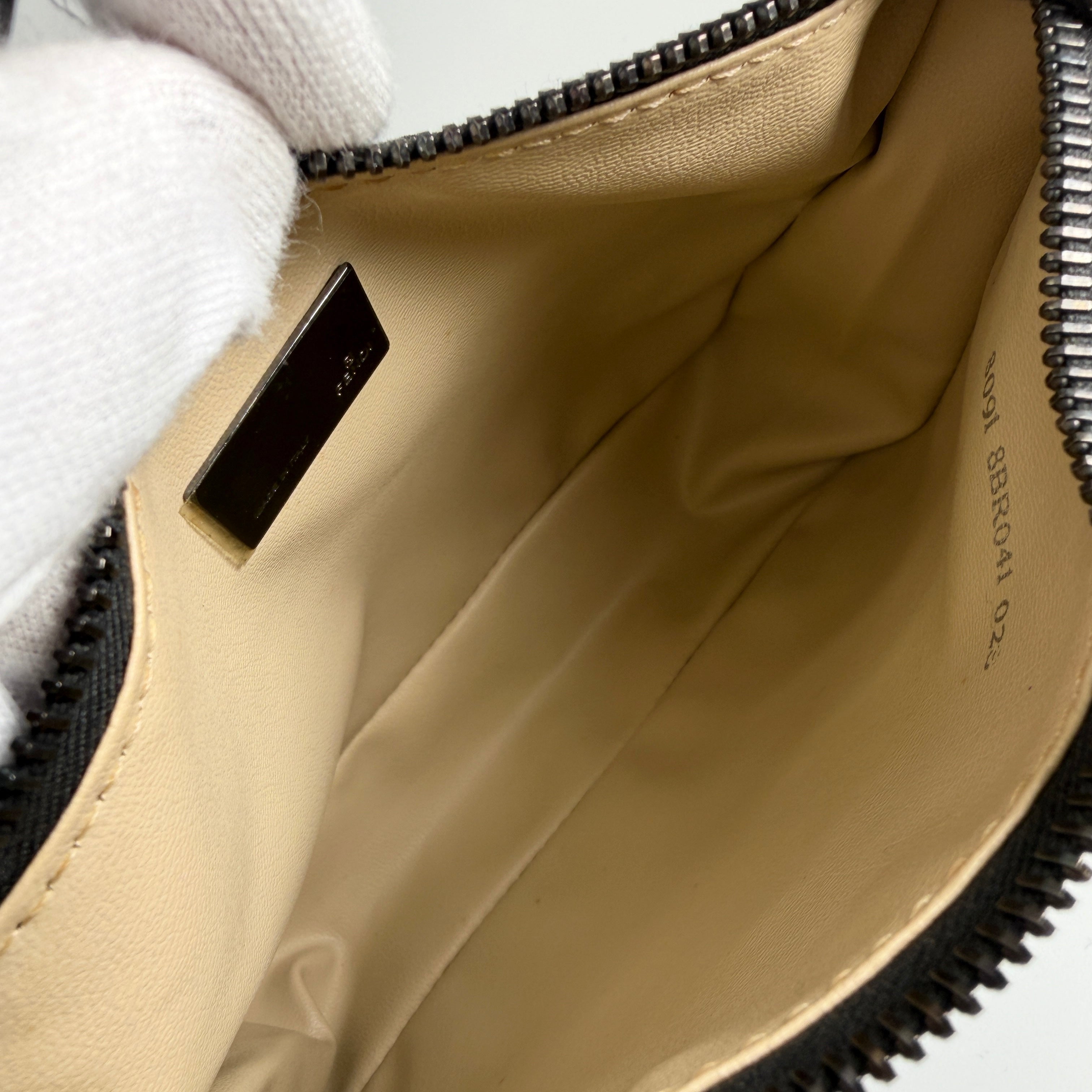 2606 secondhand FENDI bag / others Zucchino