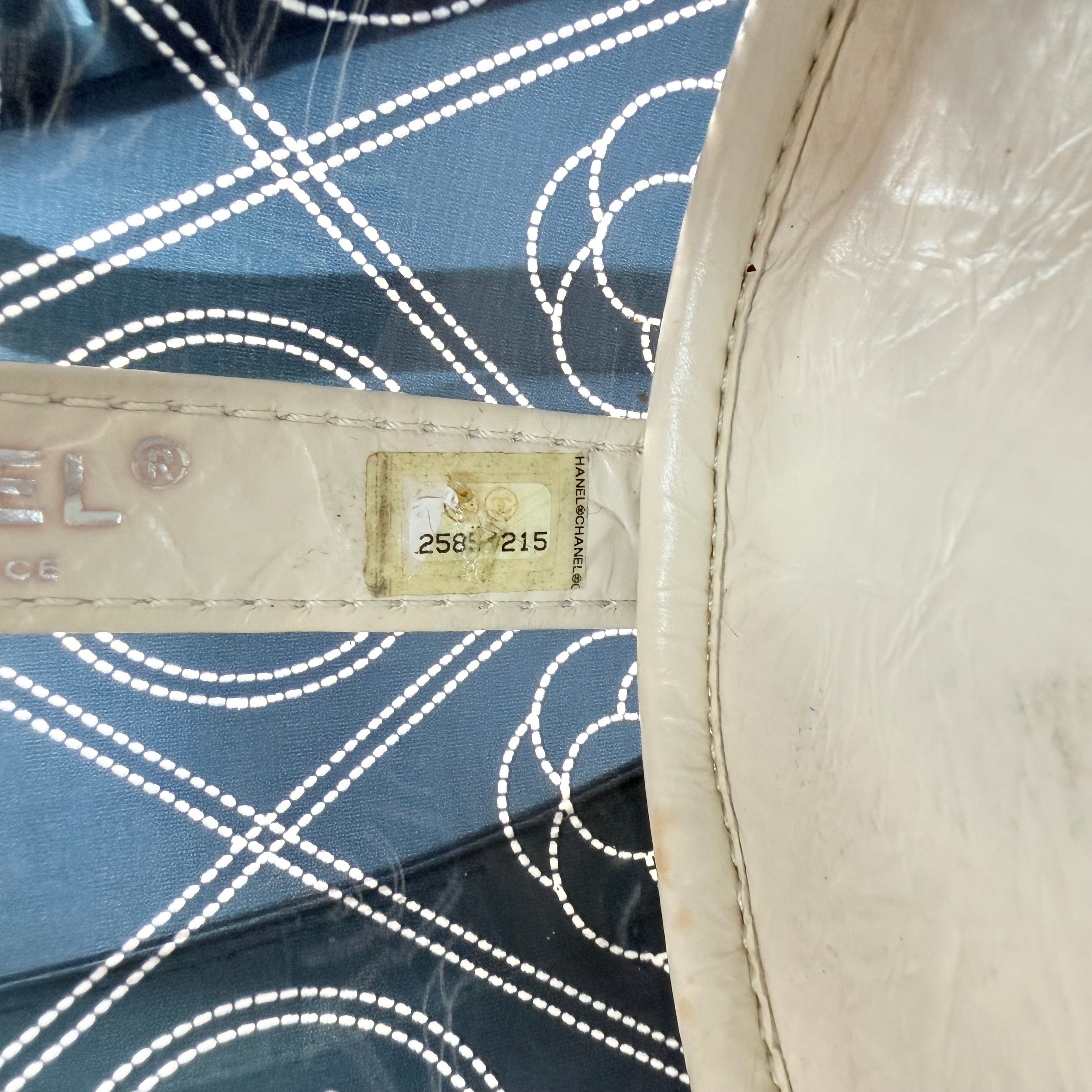 2605 secondhand CHANEL Camellia PVC Shoulder bag