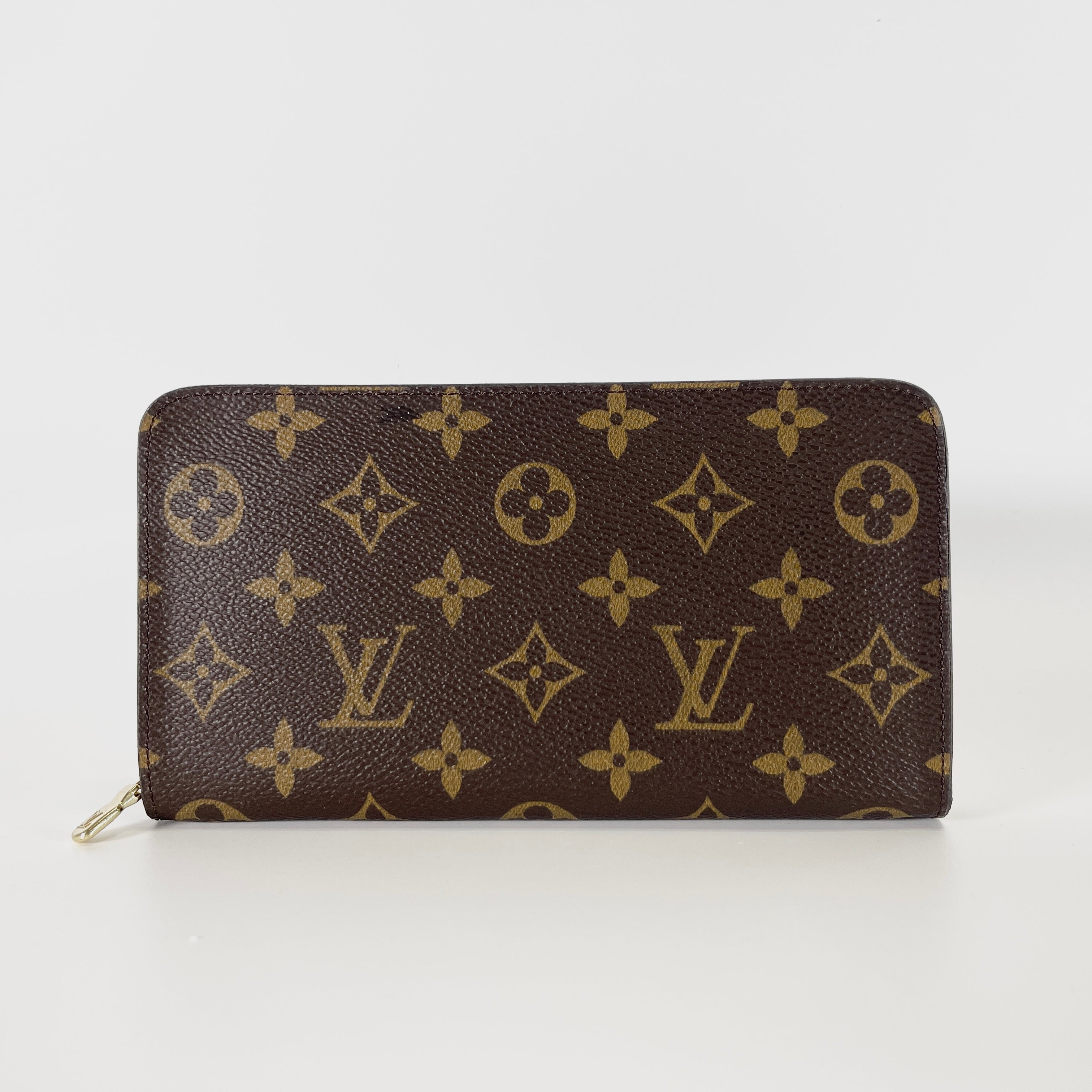 2605 secondhand LV Monogram Port Monnaie Zip