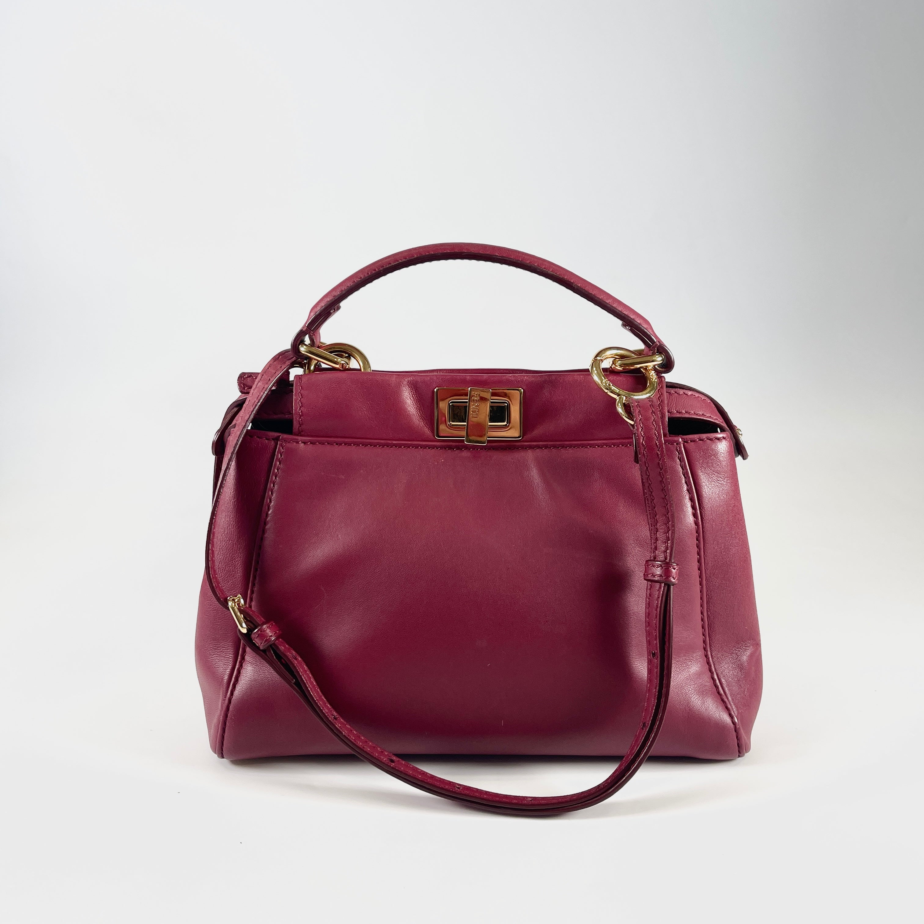 2605 secondhand FENDI Peekaboo mini