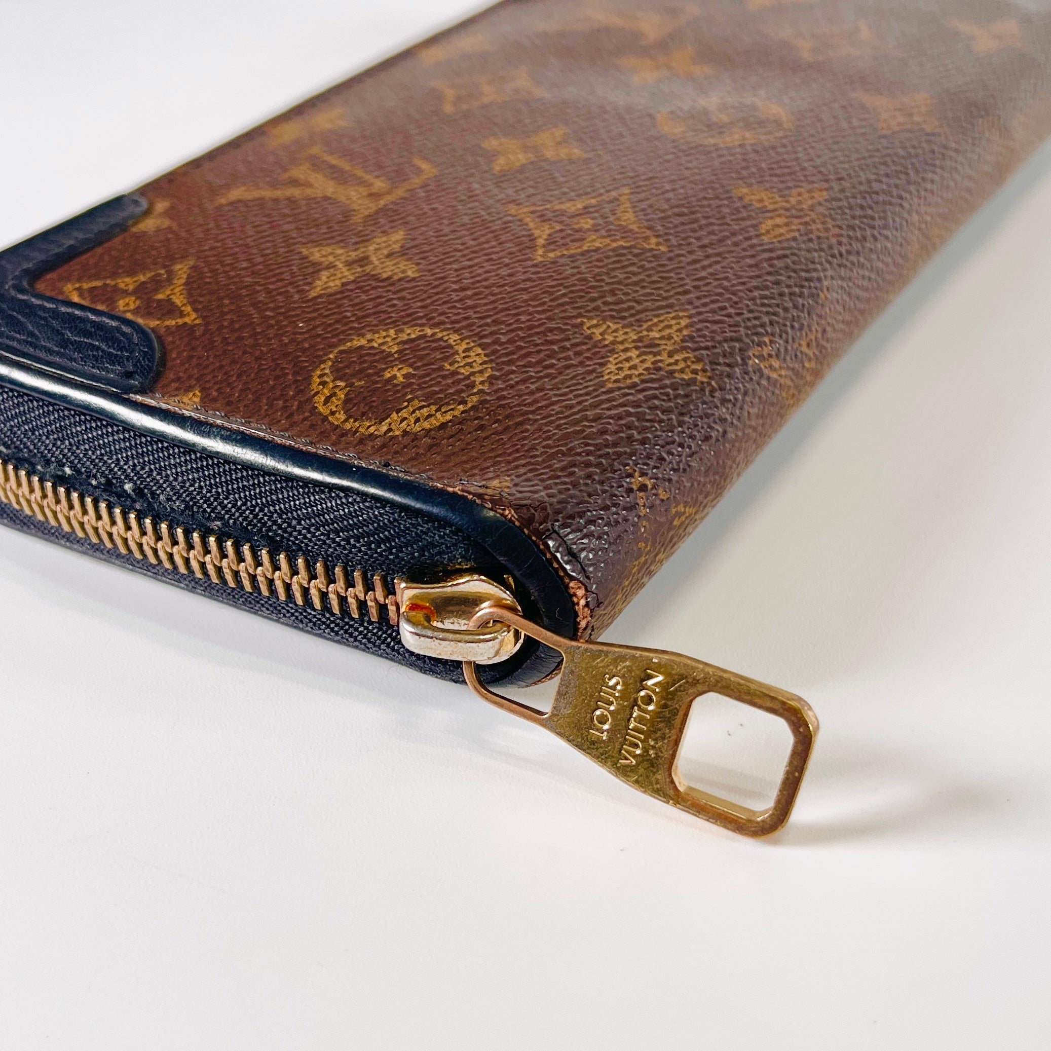 2605 secondhand LV Macassar Zippy Dragon Brown IC