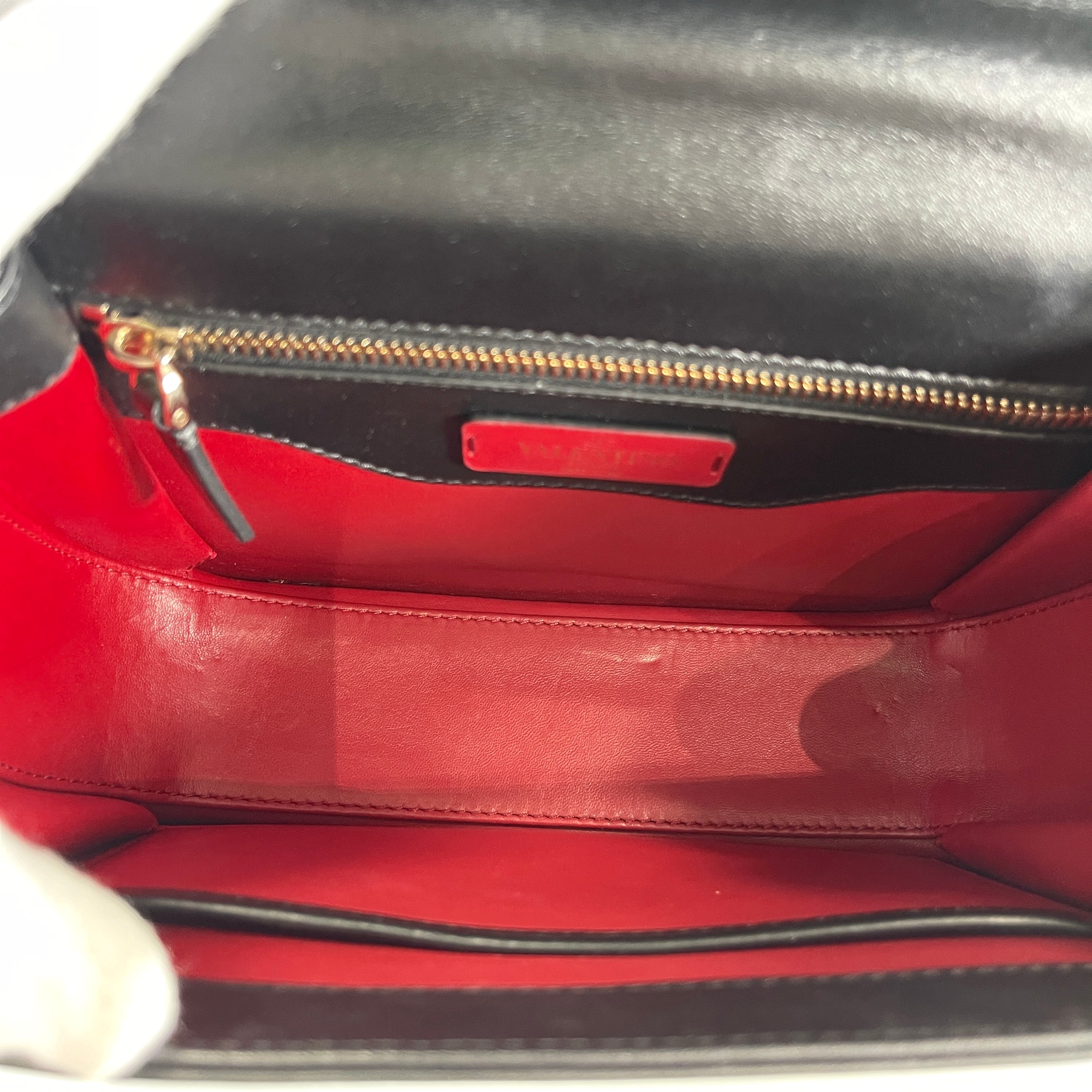 2605 secondhand VALENTINO leather chain Crossbody Bag