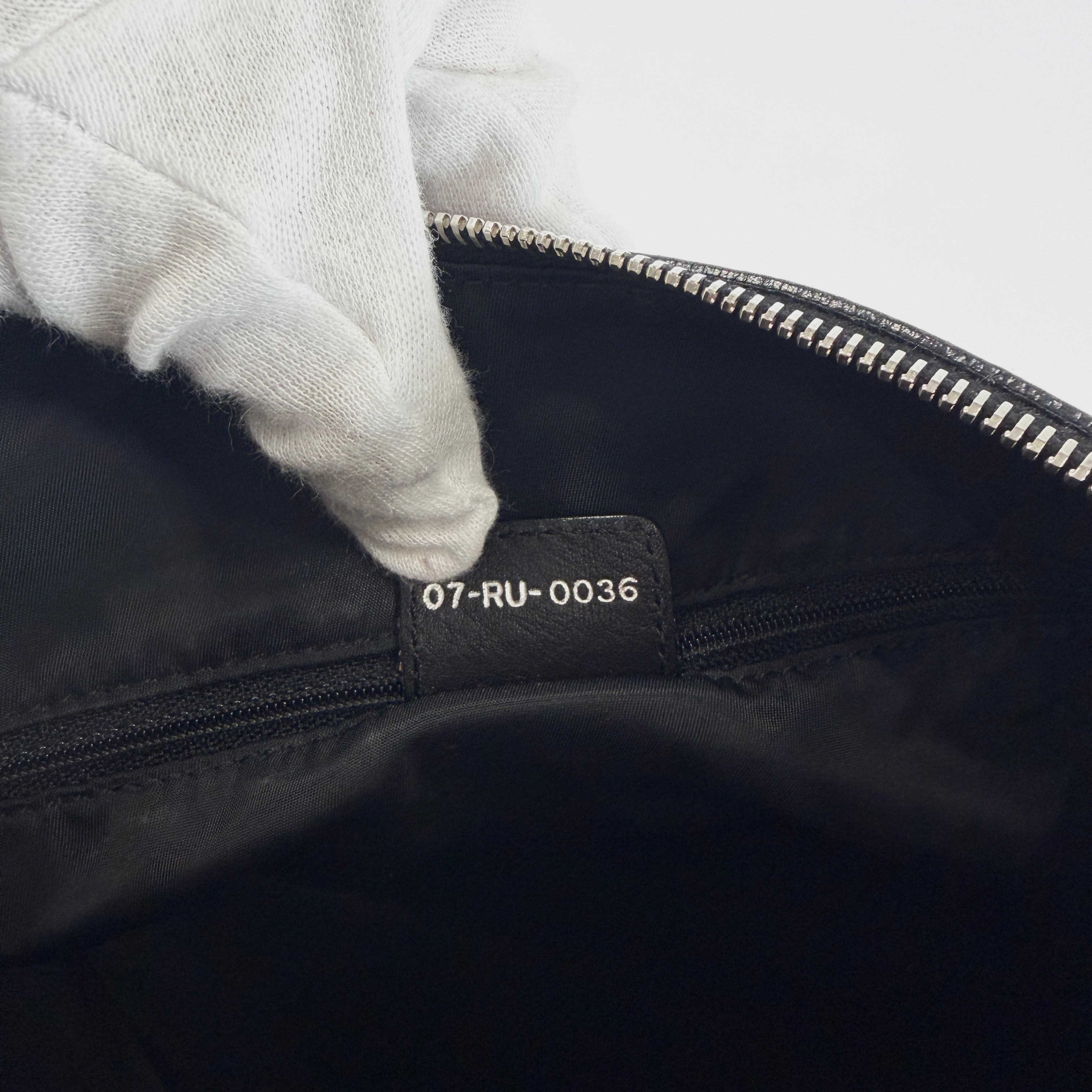 2607 secondhand ChristianDior Shoulder bag / Crossbody Bag
