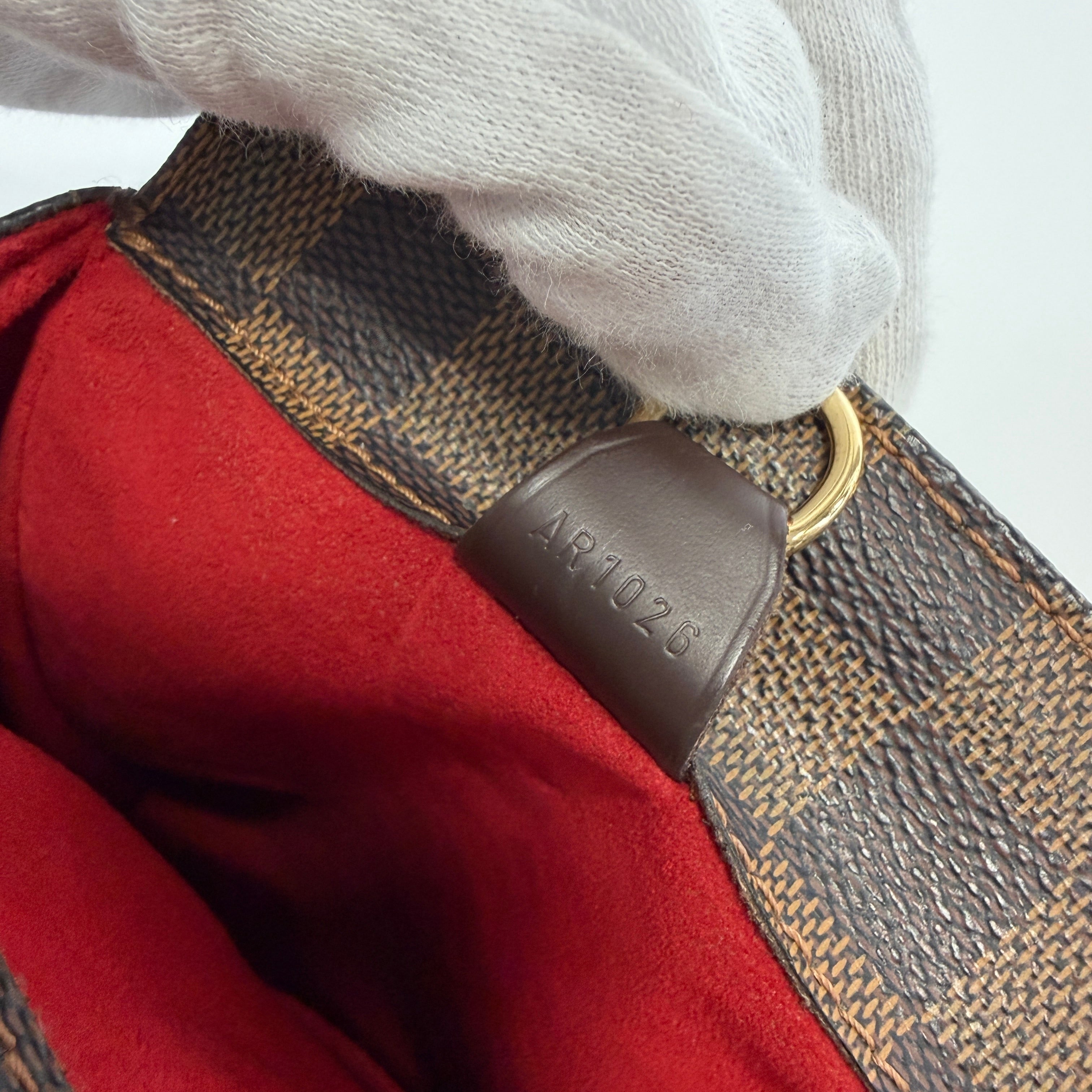 2606 secondhand LV Damier Parioli PM