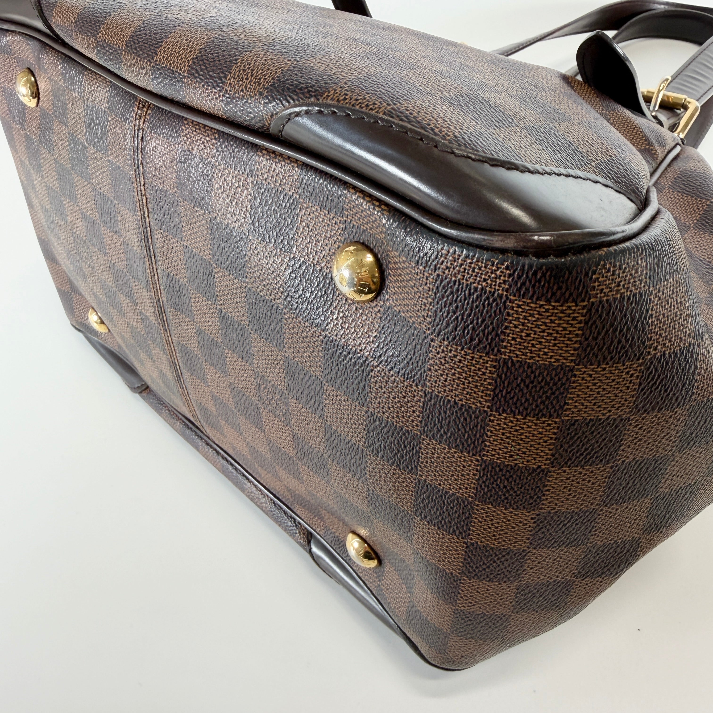 2605 secondhand LV Damier GM
