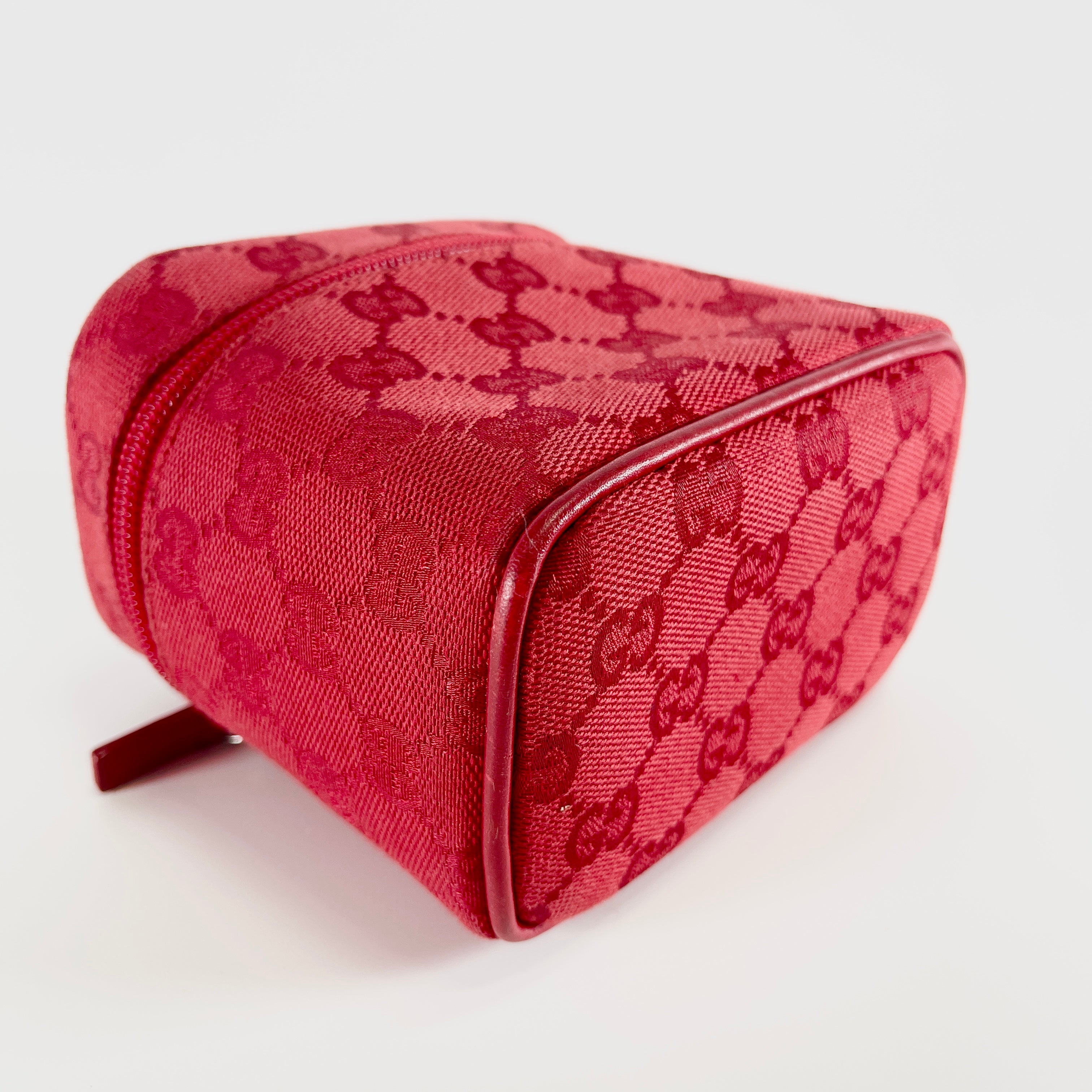 2605 secondhand GUCCI GG canvas mini Vanity