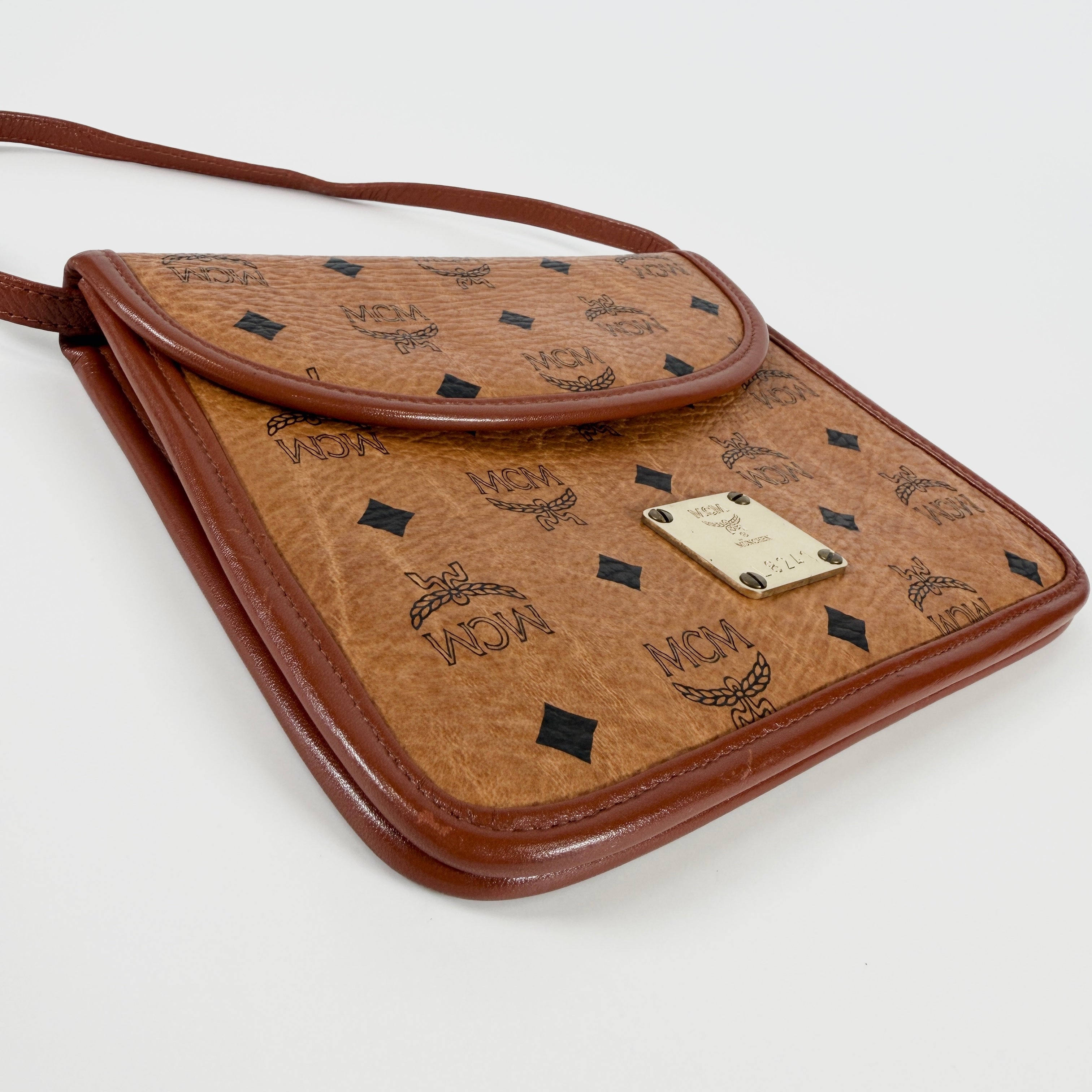 2606 secondhand MCM Shoulder bag