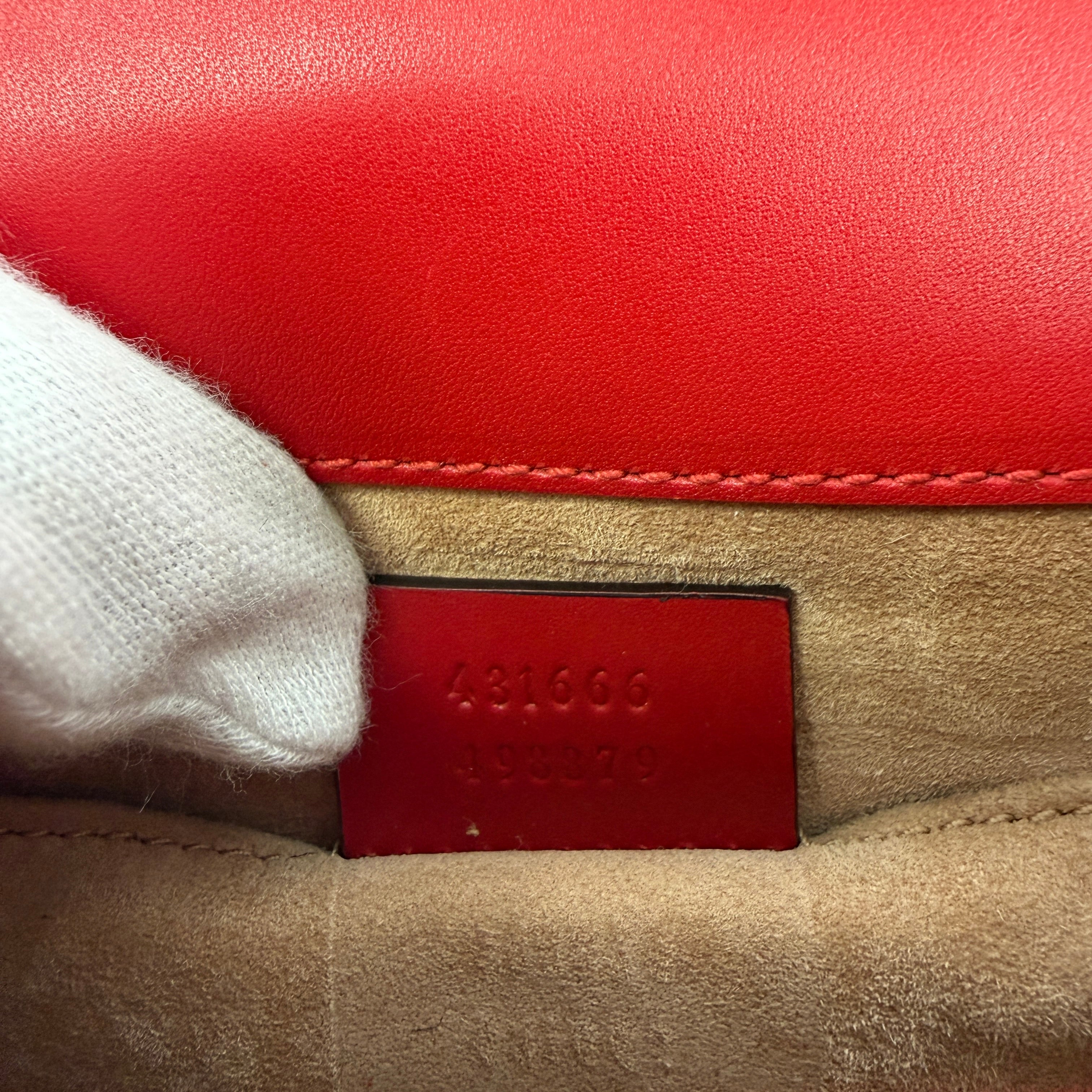 2606 secondhand GUCCI Chain Shoulder Bag