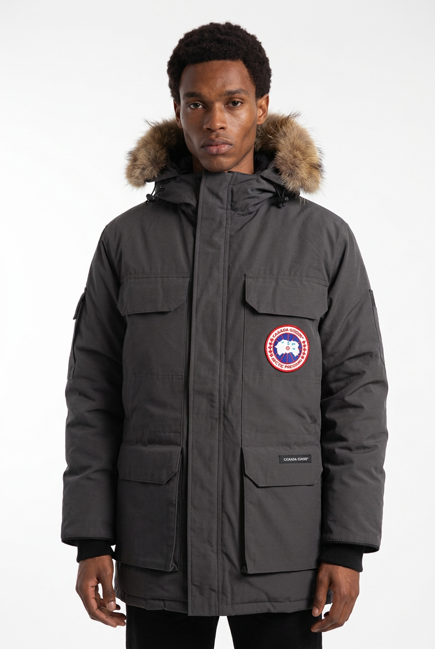 2601 CANADA GOOSE Down jacket size :S