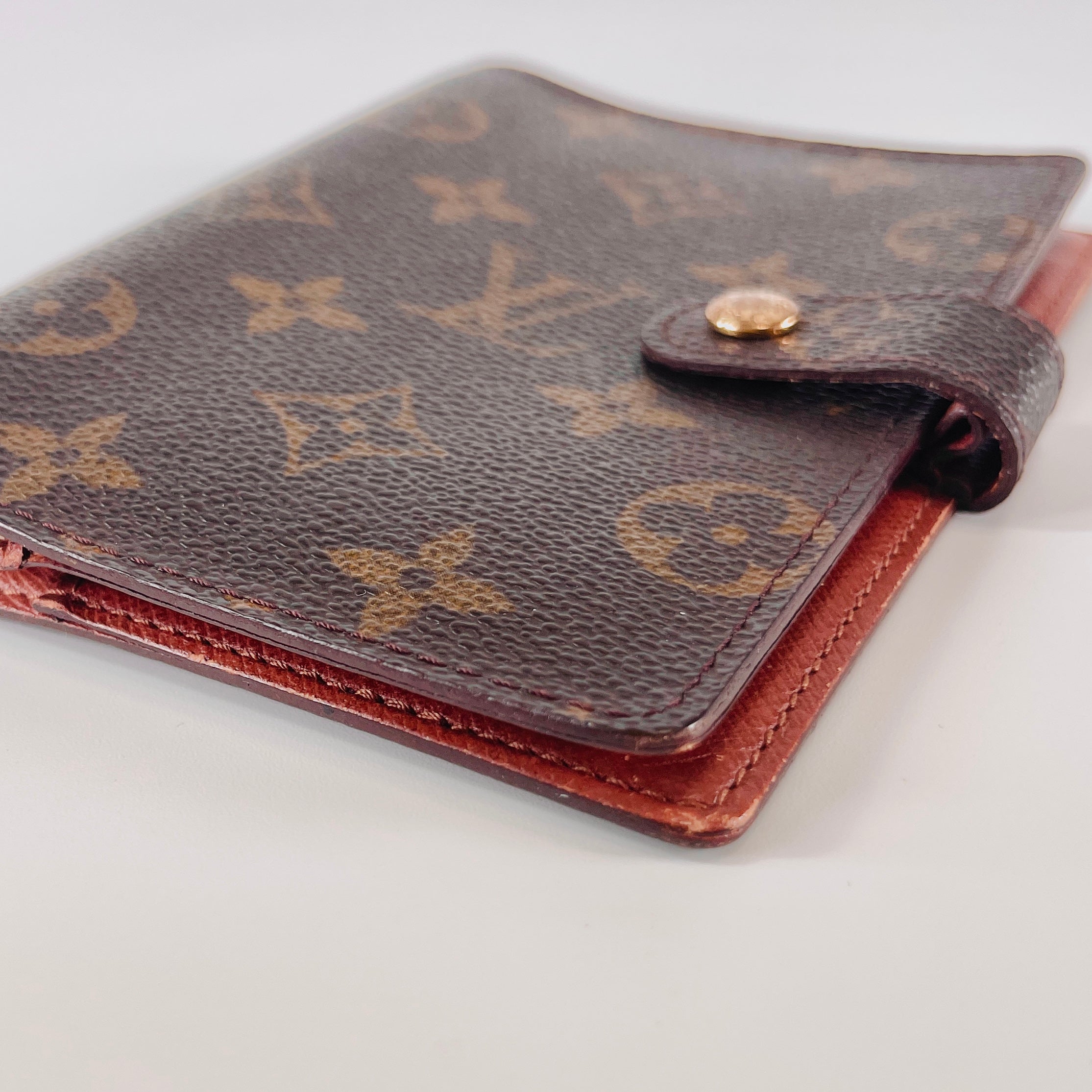 2604 secondhand LV pocket book M60180 Couverture path pole