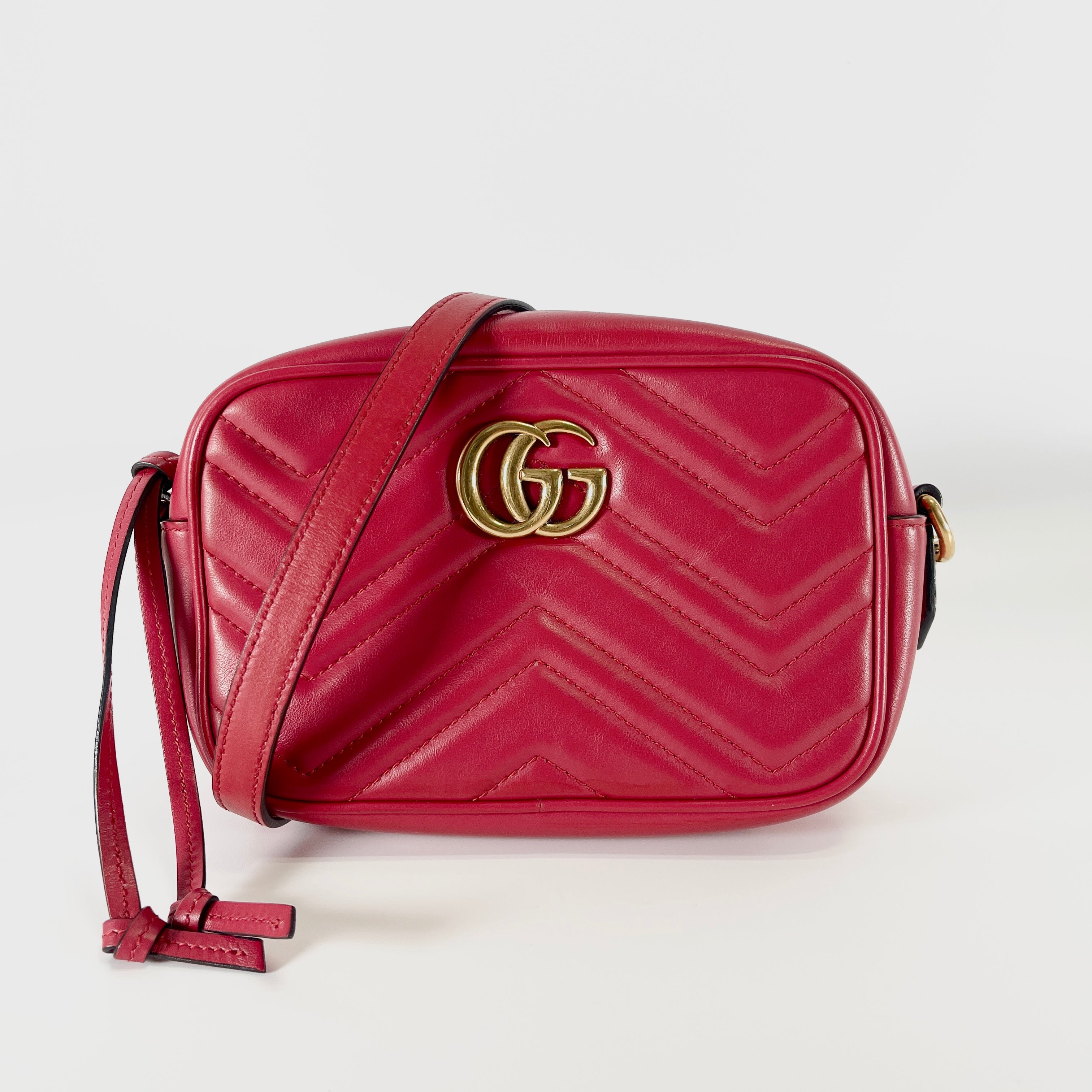 2604 secondhand GUCCI GG Marmont Shoulder bag