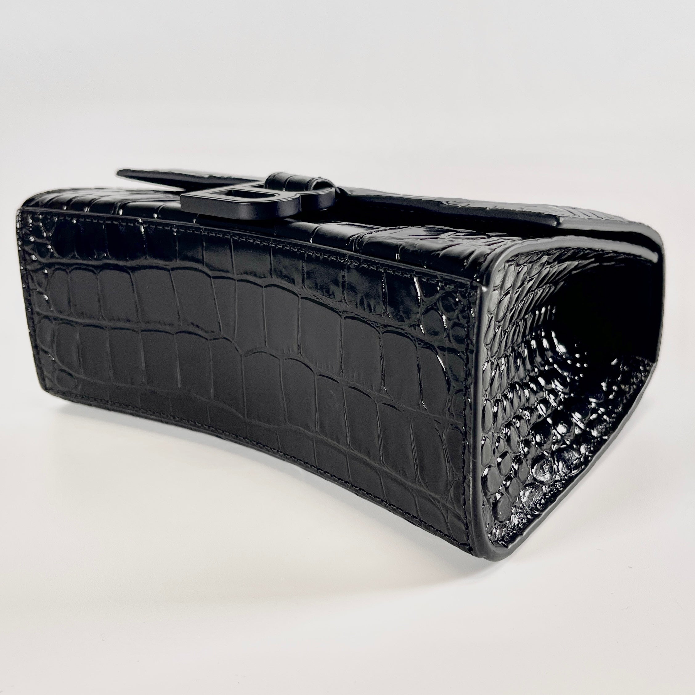 2603 secondhand BALENCIAGA Hourglass black Embossed