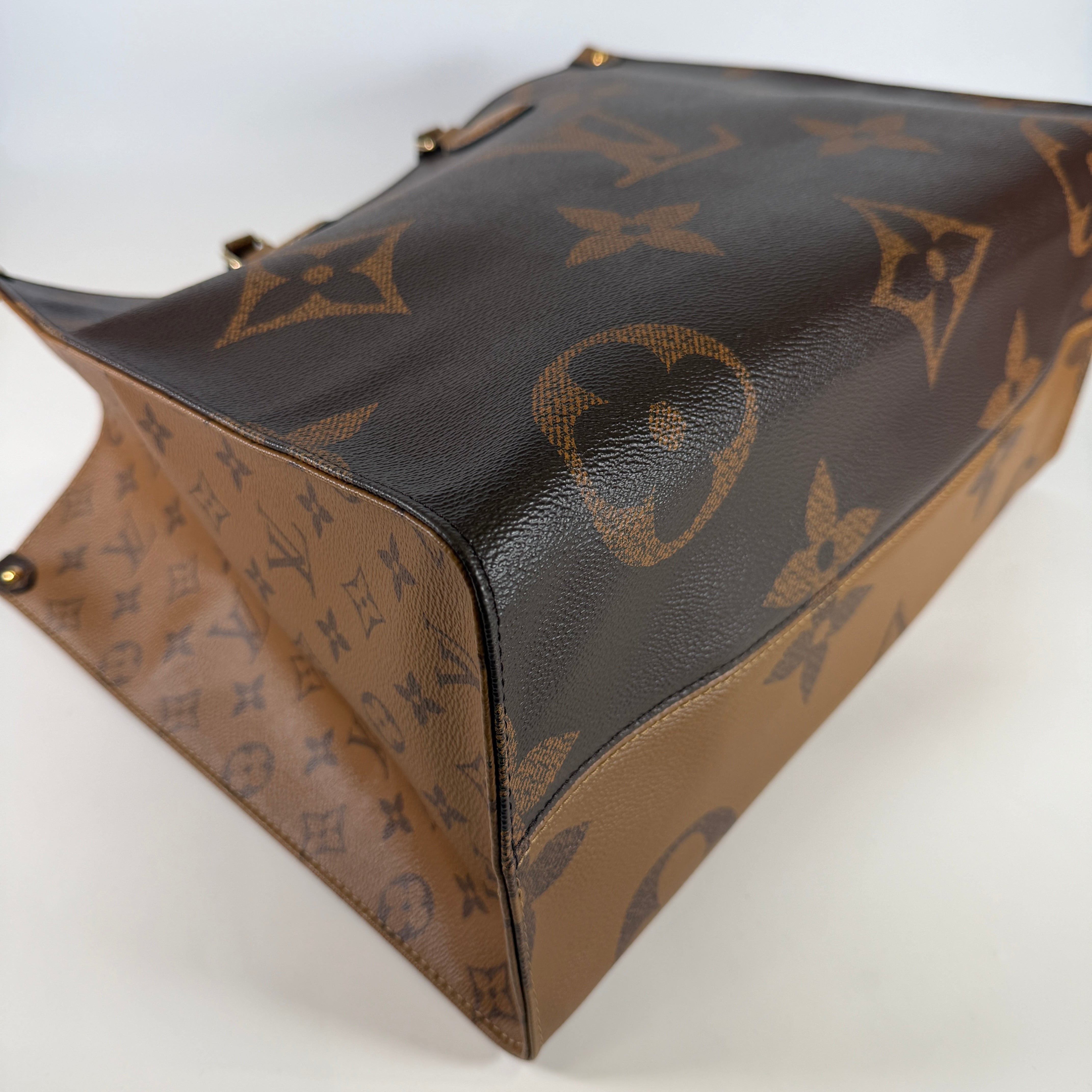 2606 secondhand LV Monogram × Reverse M44576 On the Go GM IC