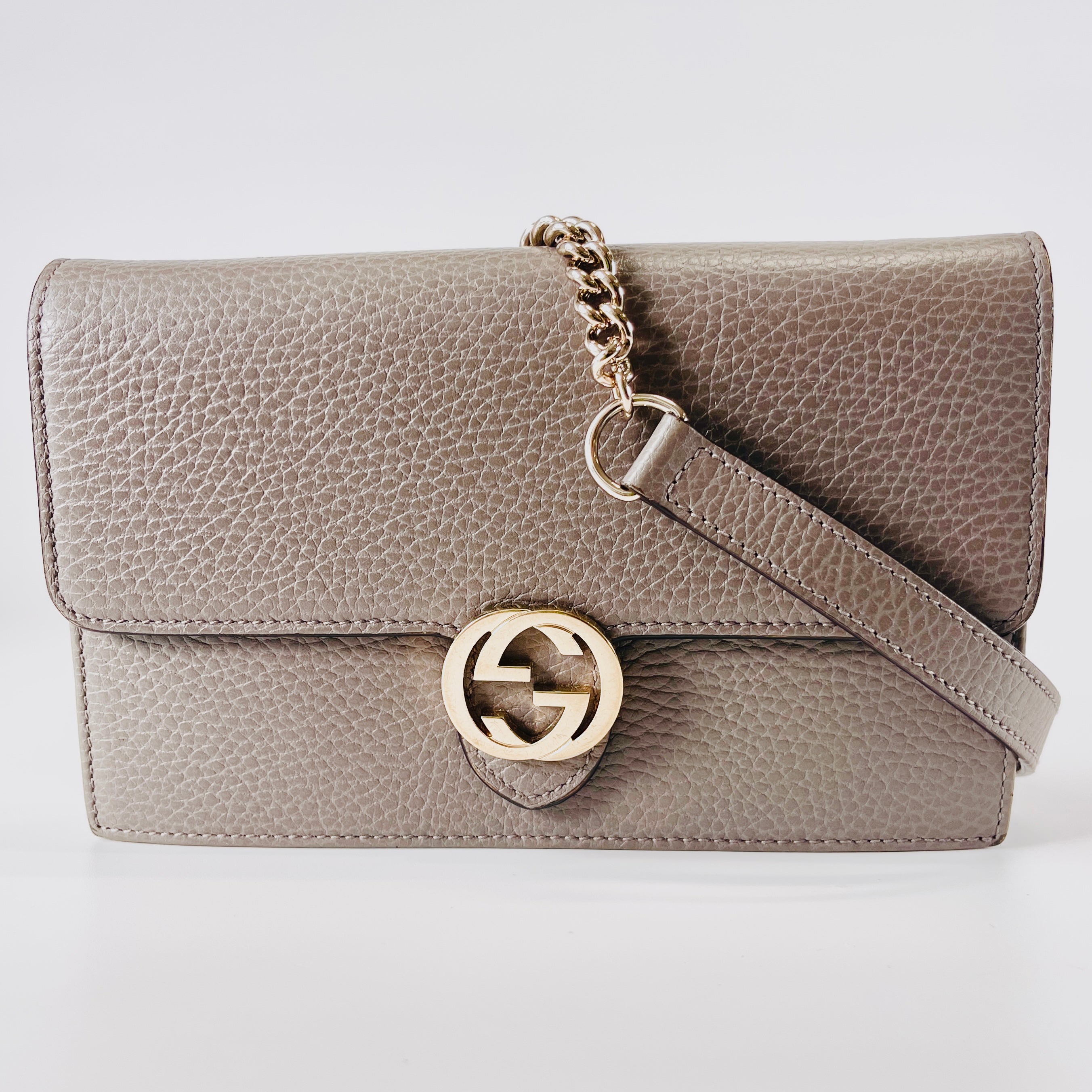2604 secondhand GUCCI GG Chain Bag