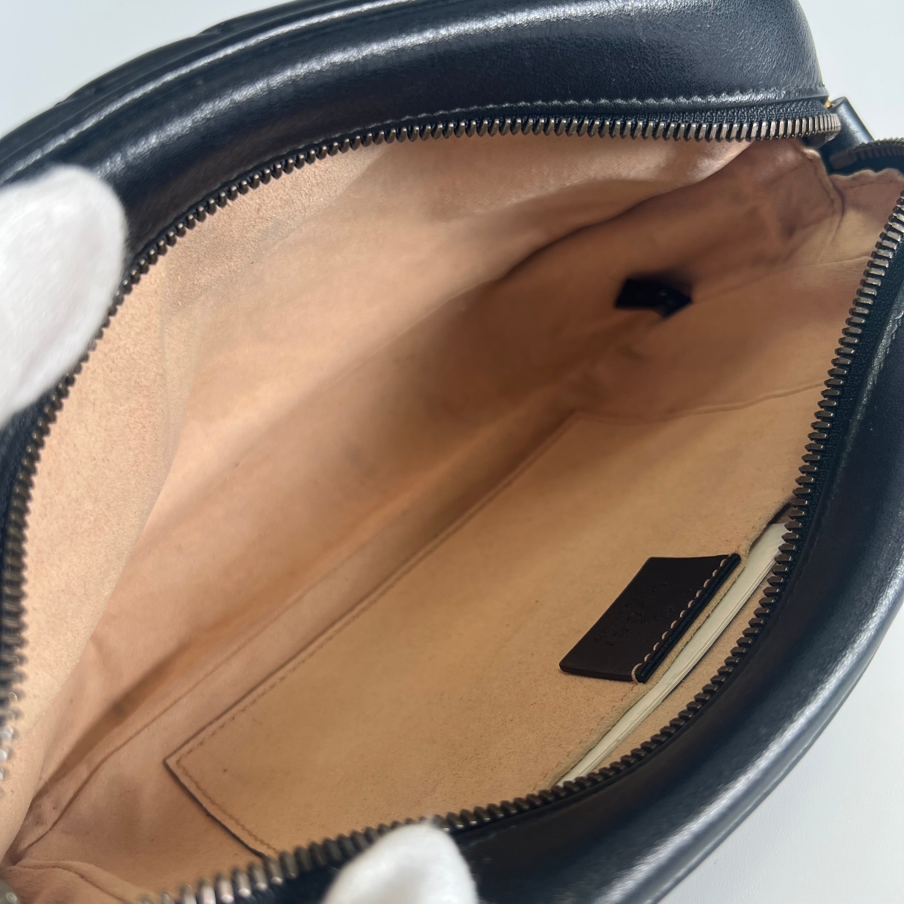 2605 secondhand GUCCI Marmont Shoulder bag