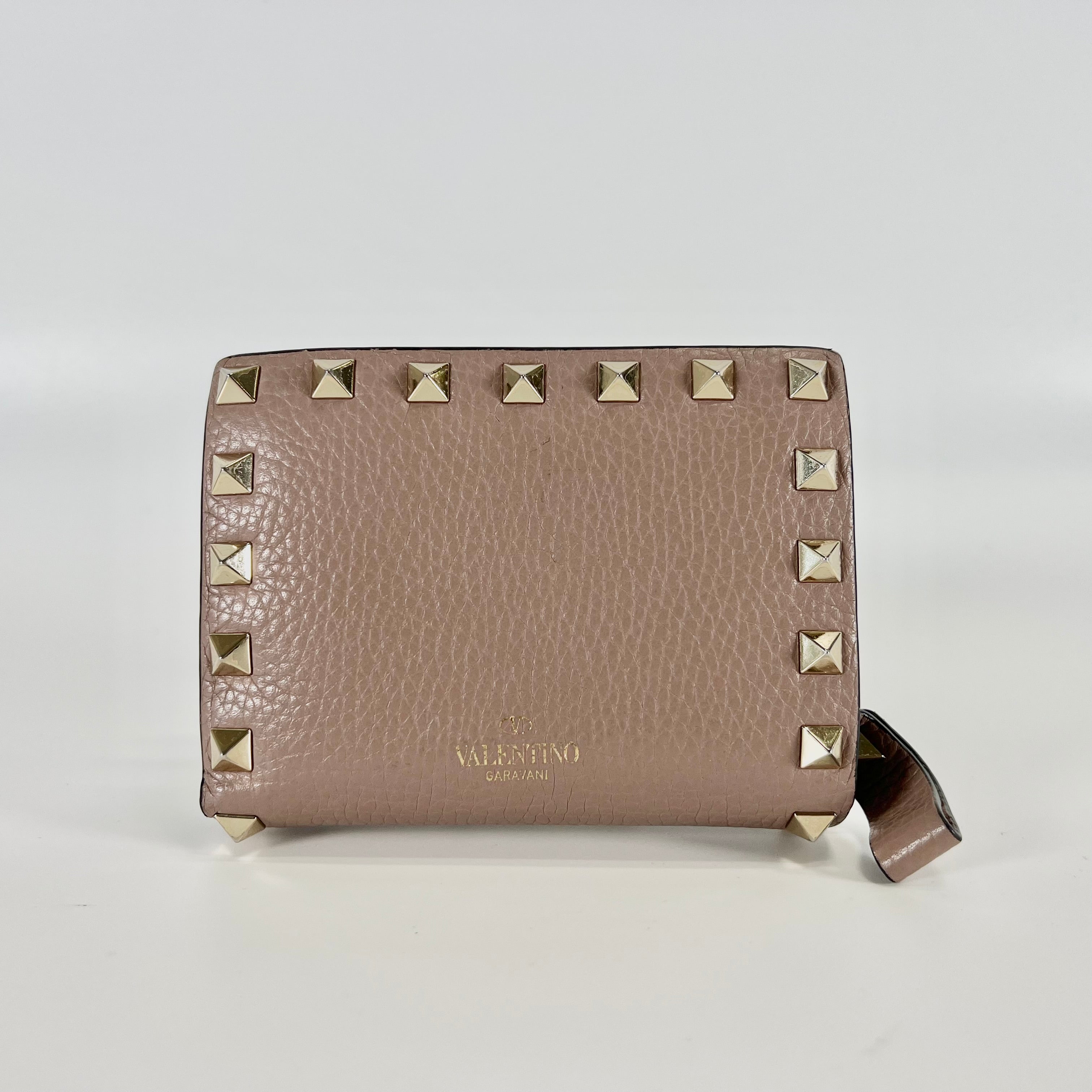 2512 secondhand VALENTINO studs Bifold wallet