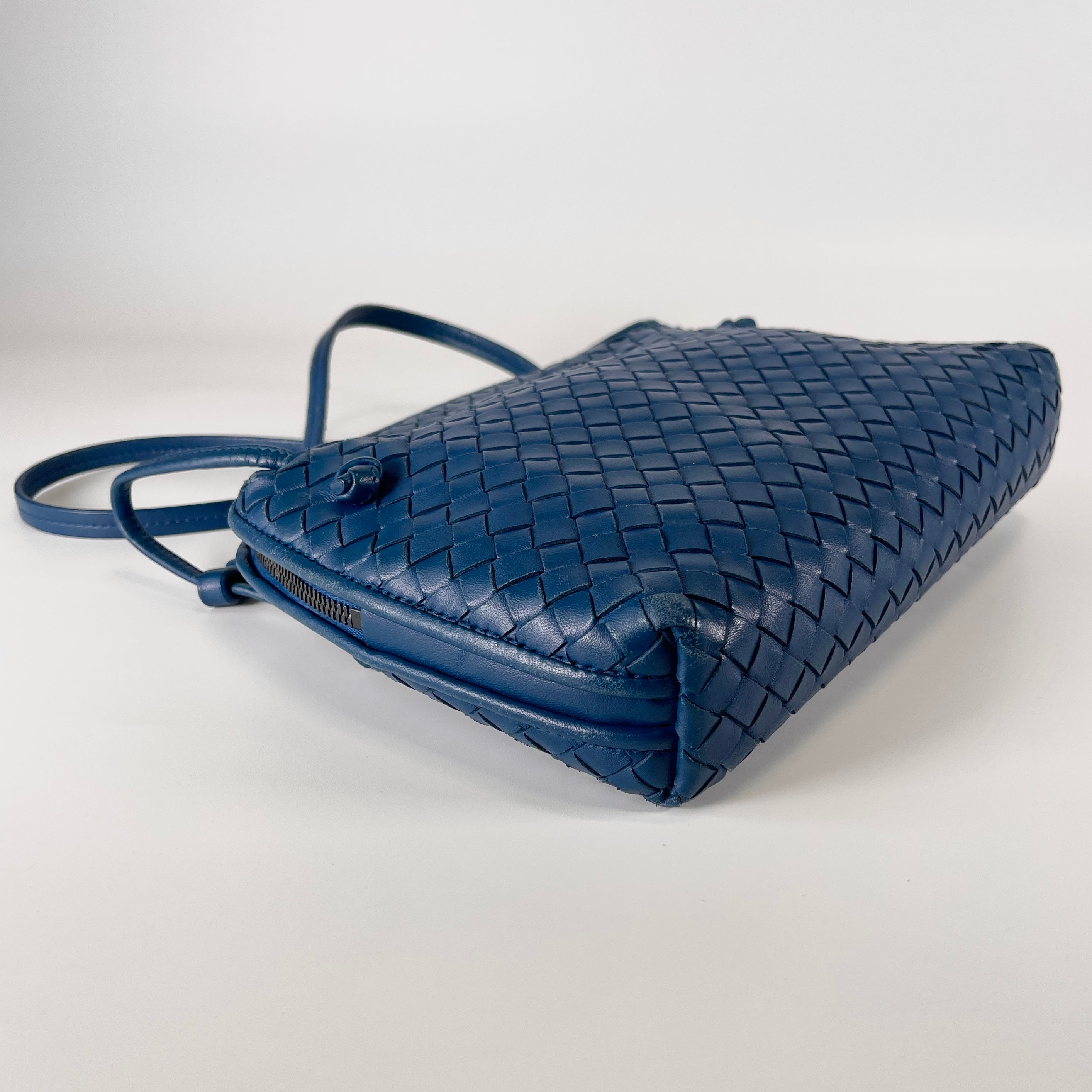 2603 secondhand BOTTEGA VENETA Intrecciato De
