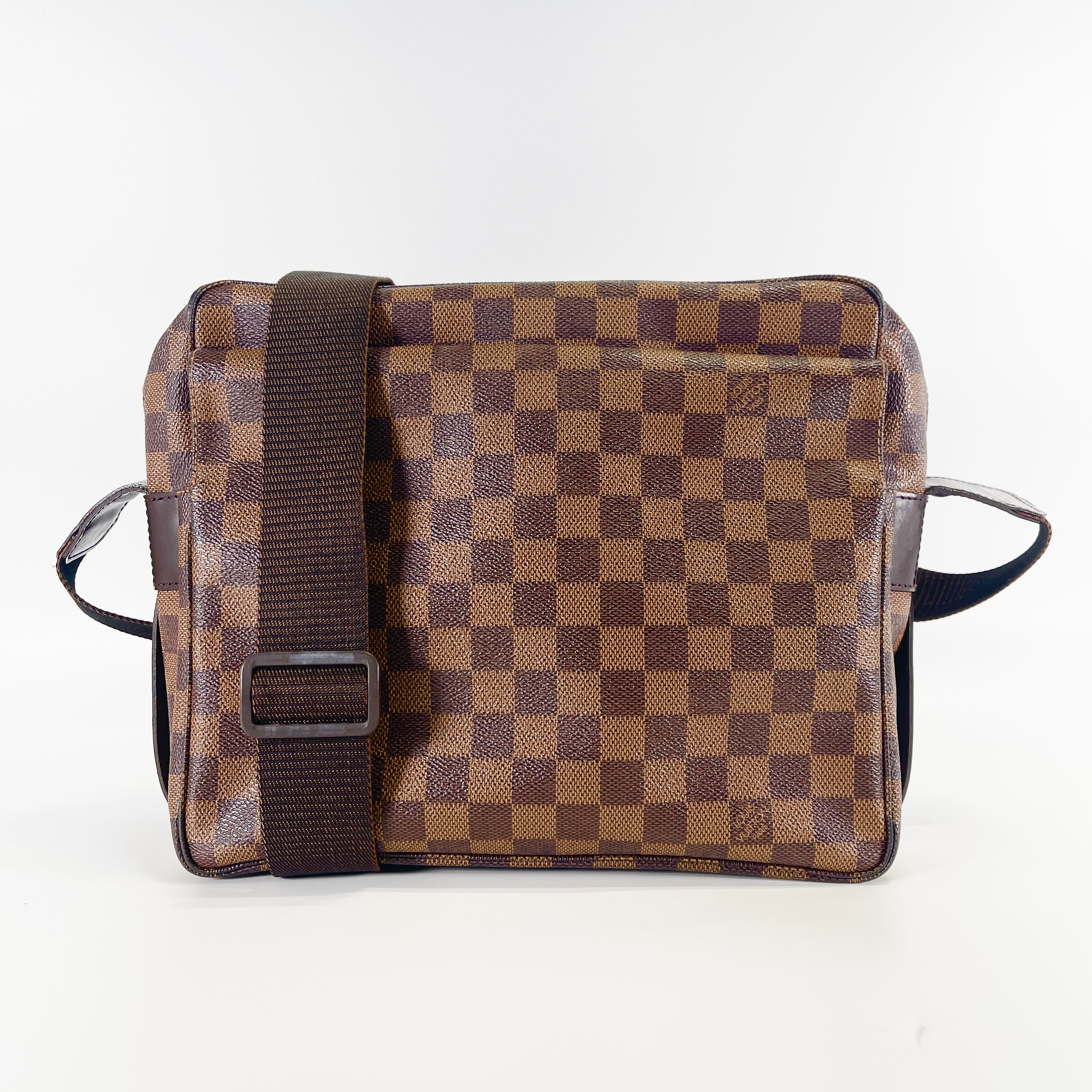 2605 secondhand LV brand bag N45255 Naviglio NO1908