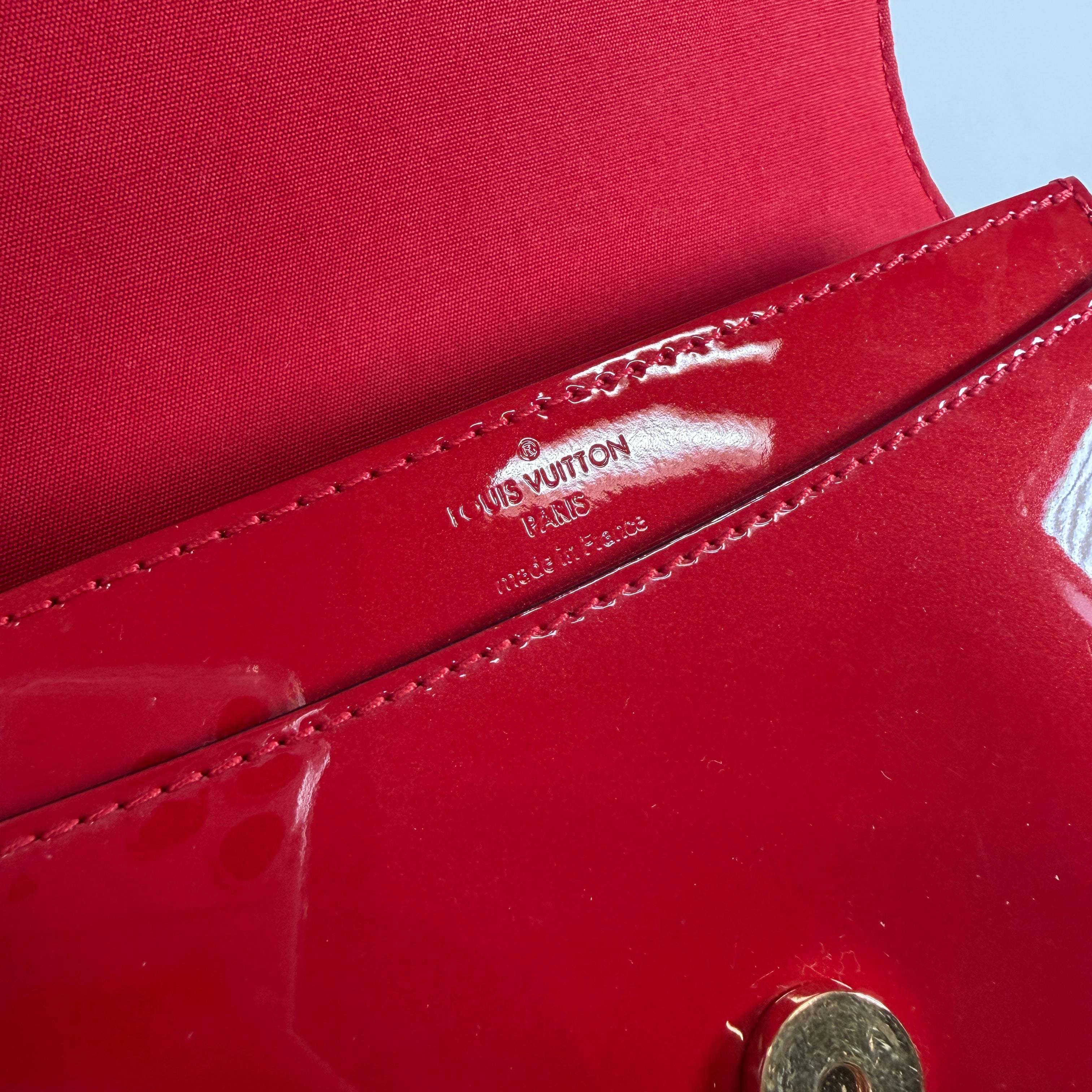 2605 secondhand LV logo Pochette Louise FL1147 Red