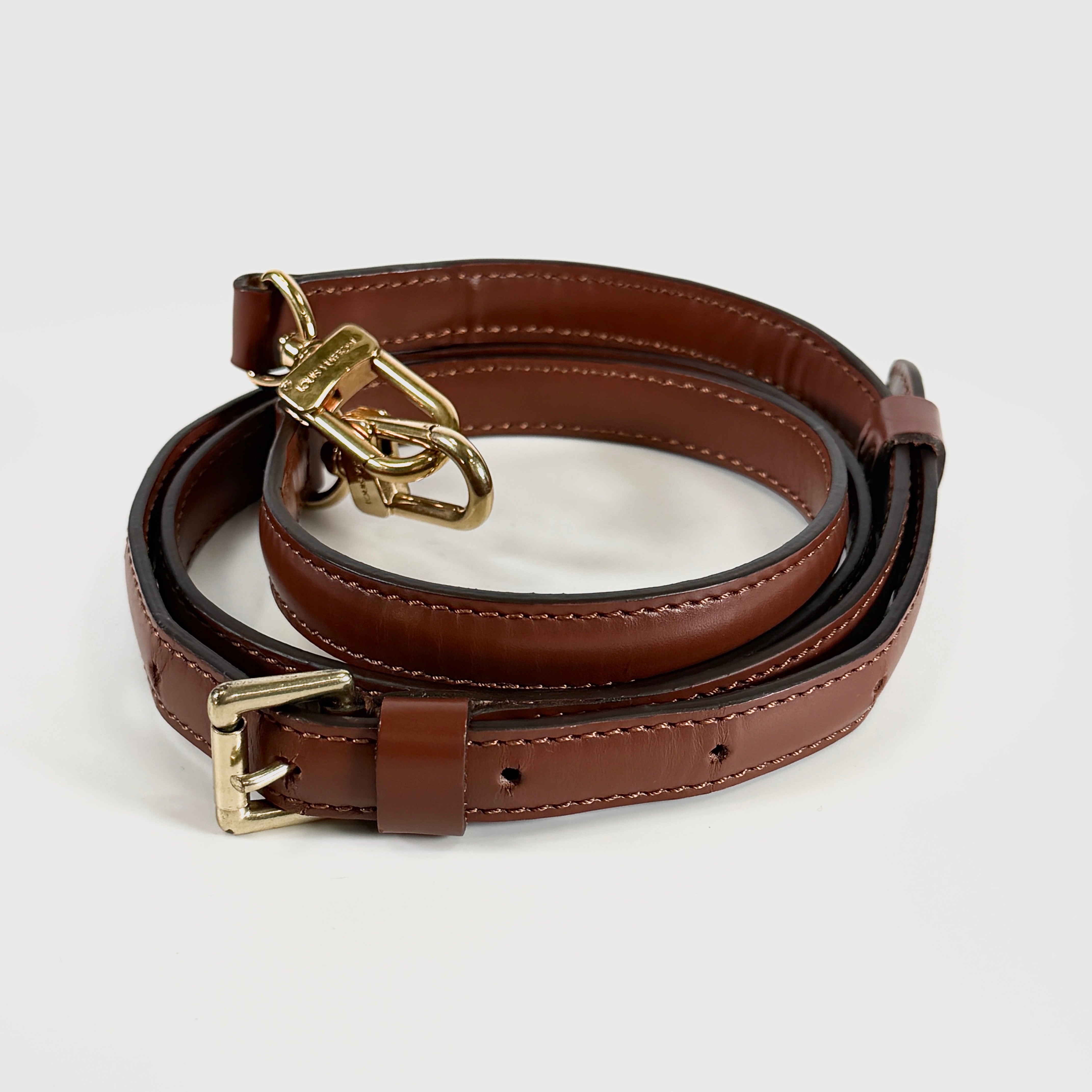 2606 secondhand LV Monceau strap