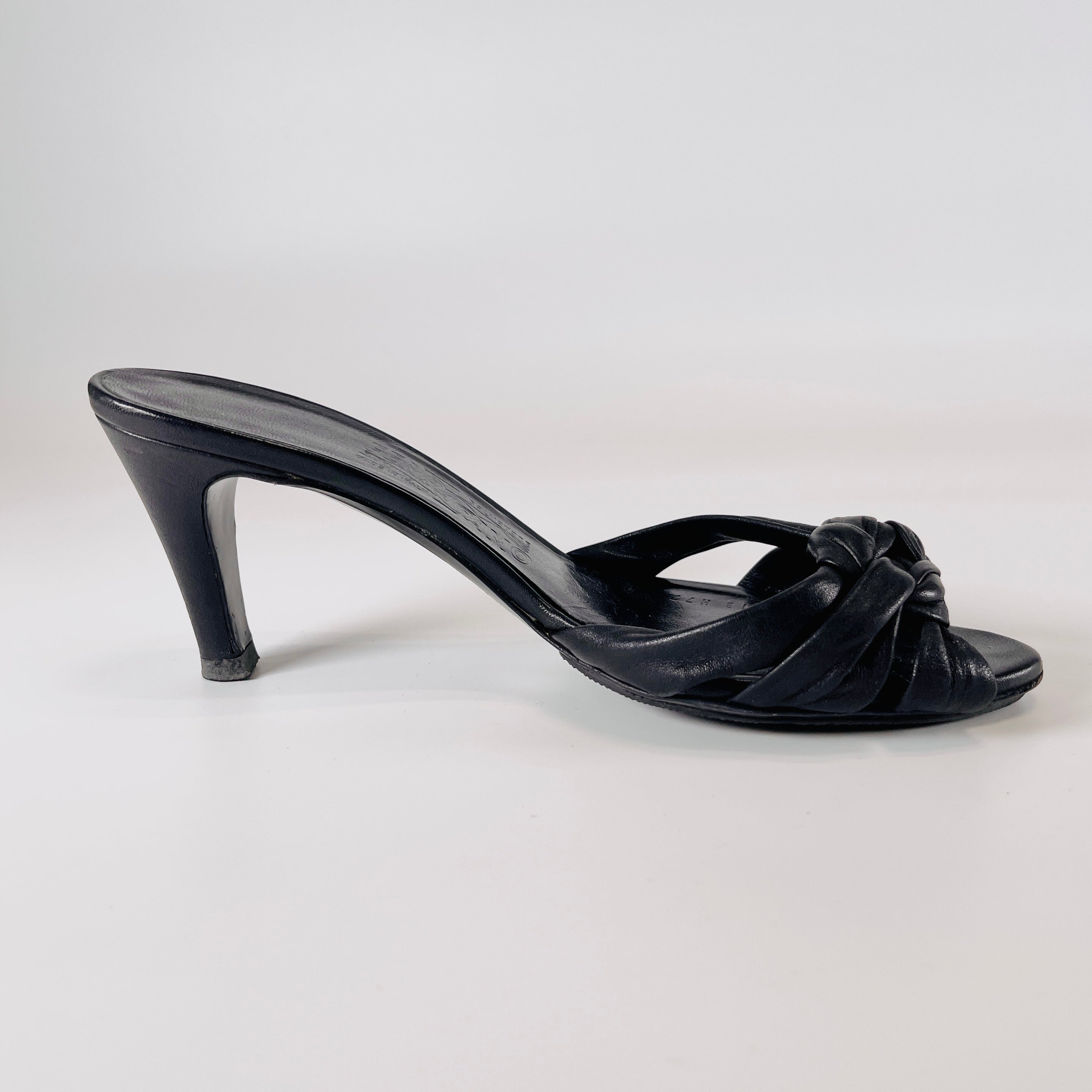 2606 secondhand Ferragamo High heels / pumps