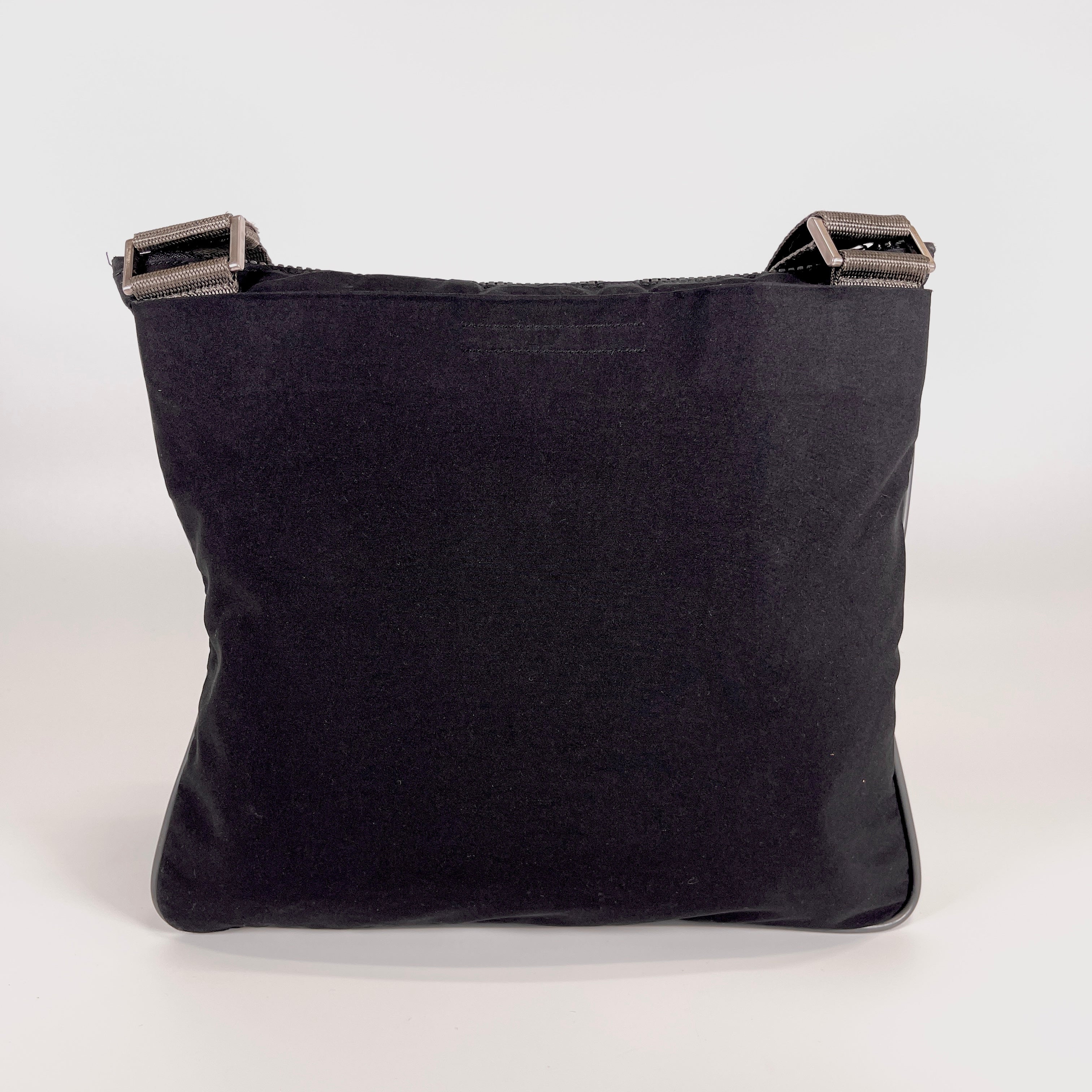 2605 secondhand PRADA Sports line nylon Shoulder bag