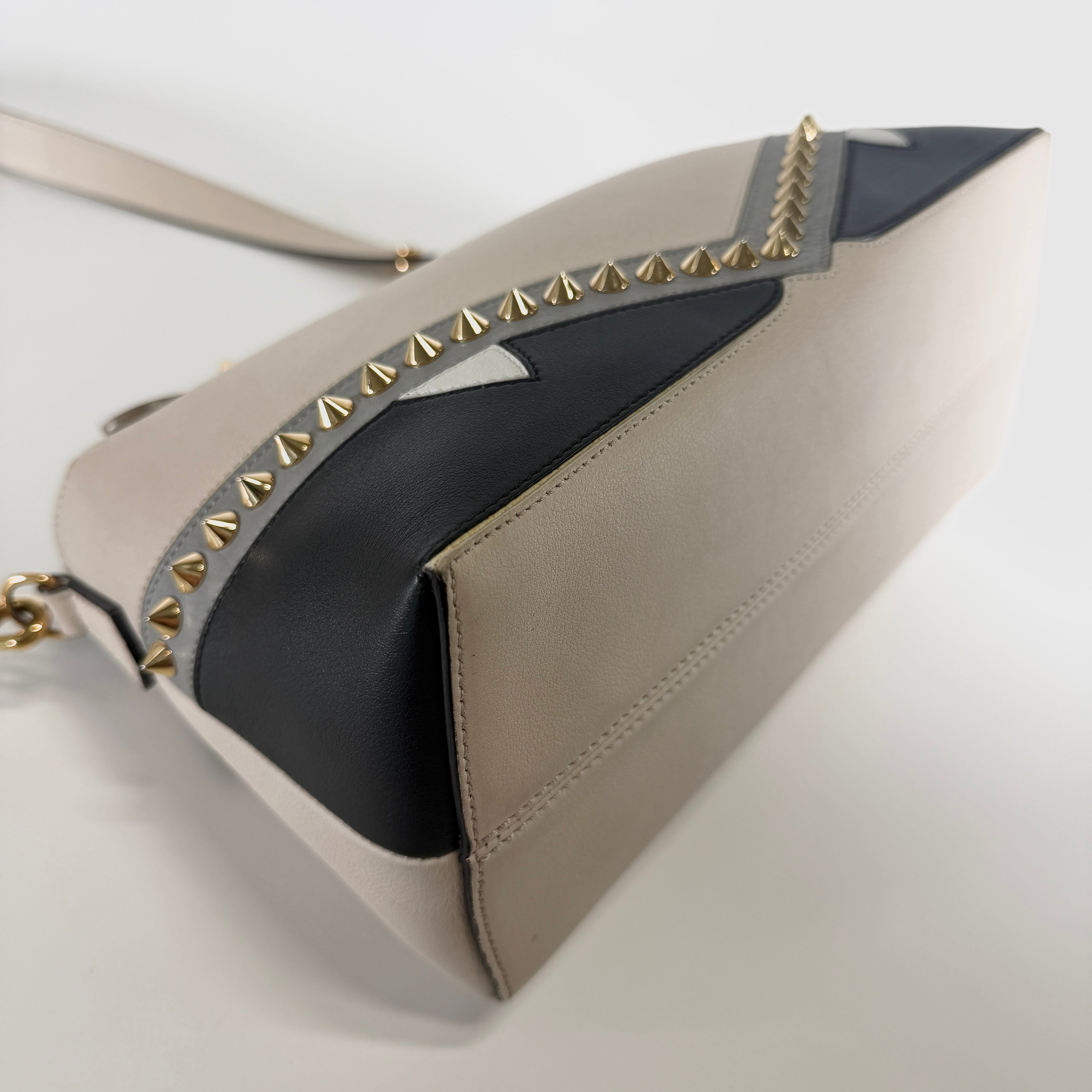2605 secondhand FENDI By the Way medium leather × studs 2WAY hand bag beige black 8BL124