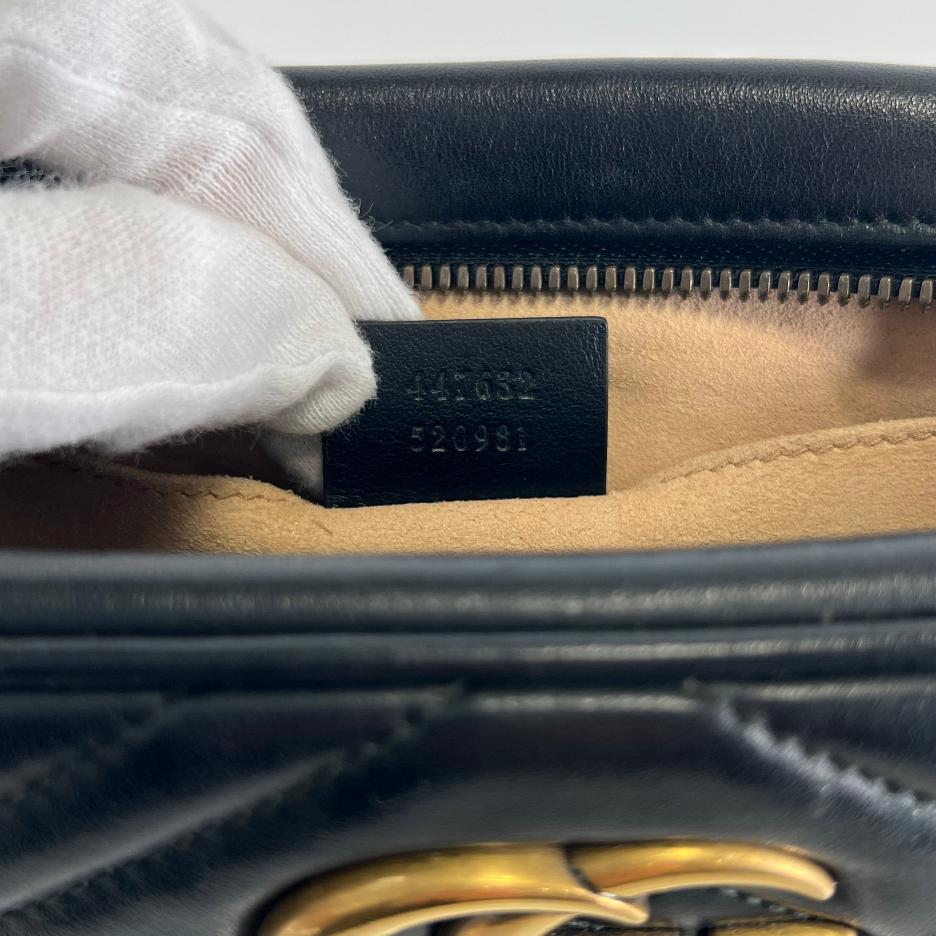 2605 secondhand GUCCI Marmont Shoulder bag