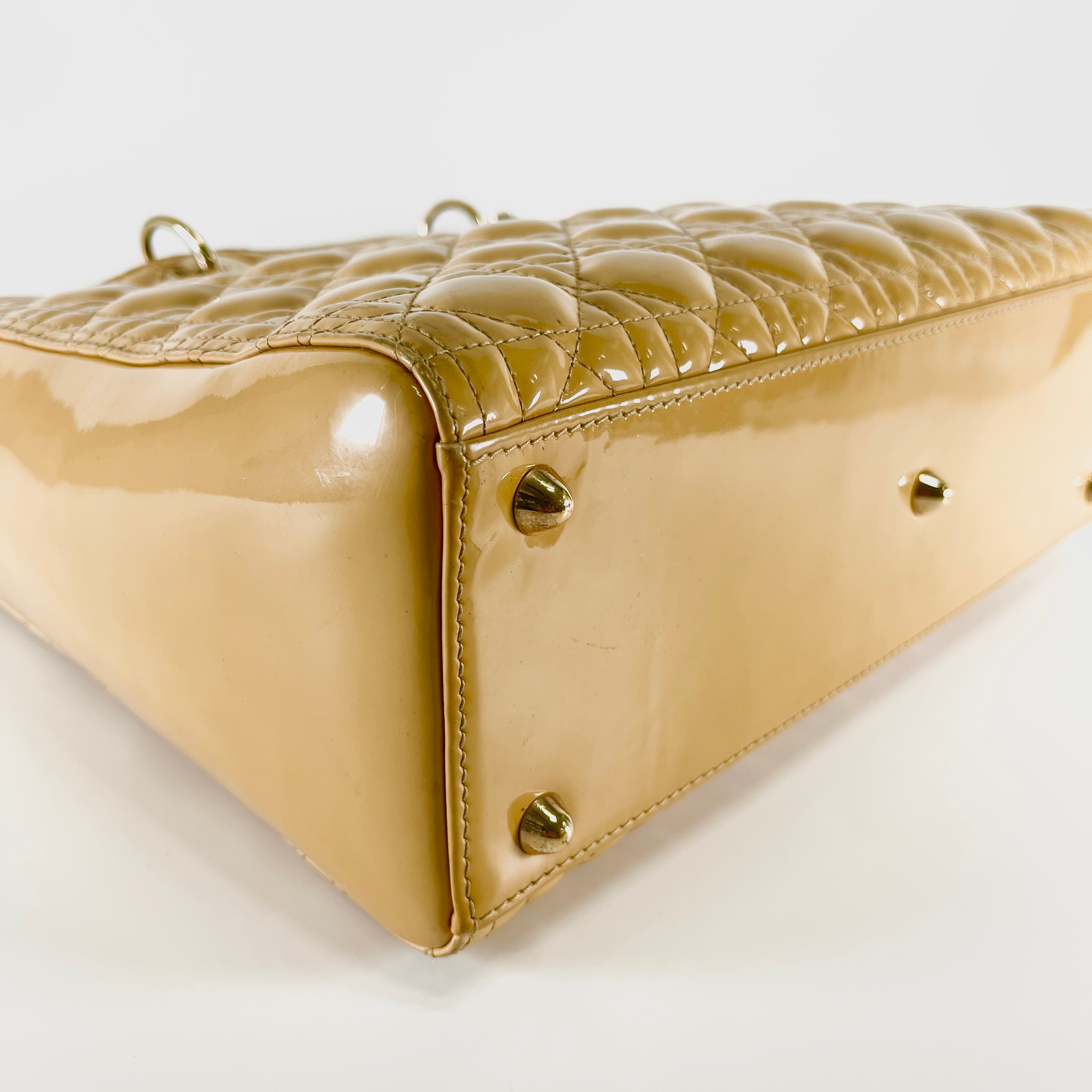 2604 secondhand CD Lady Dior Large patent