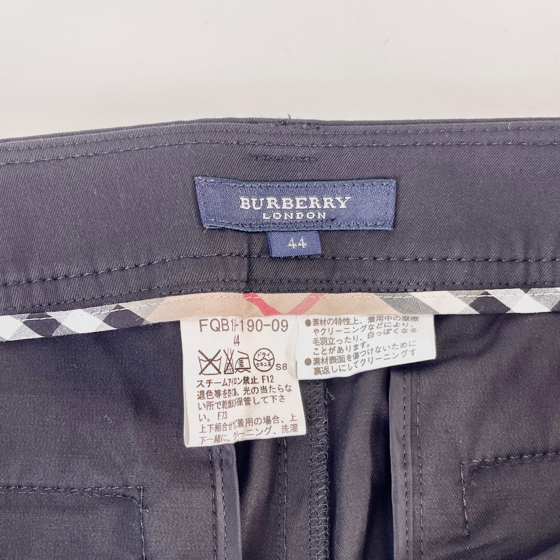2606 secondhand BURBERRY set up