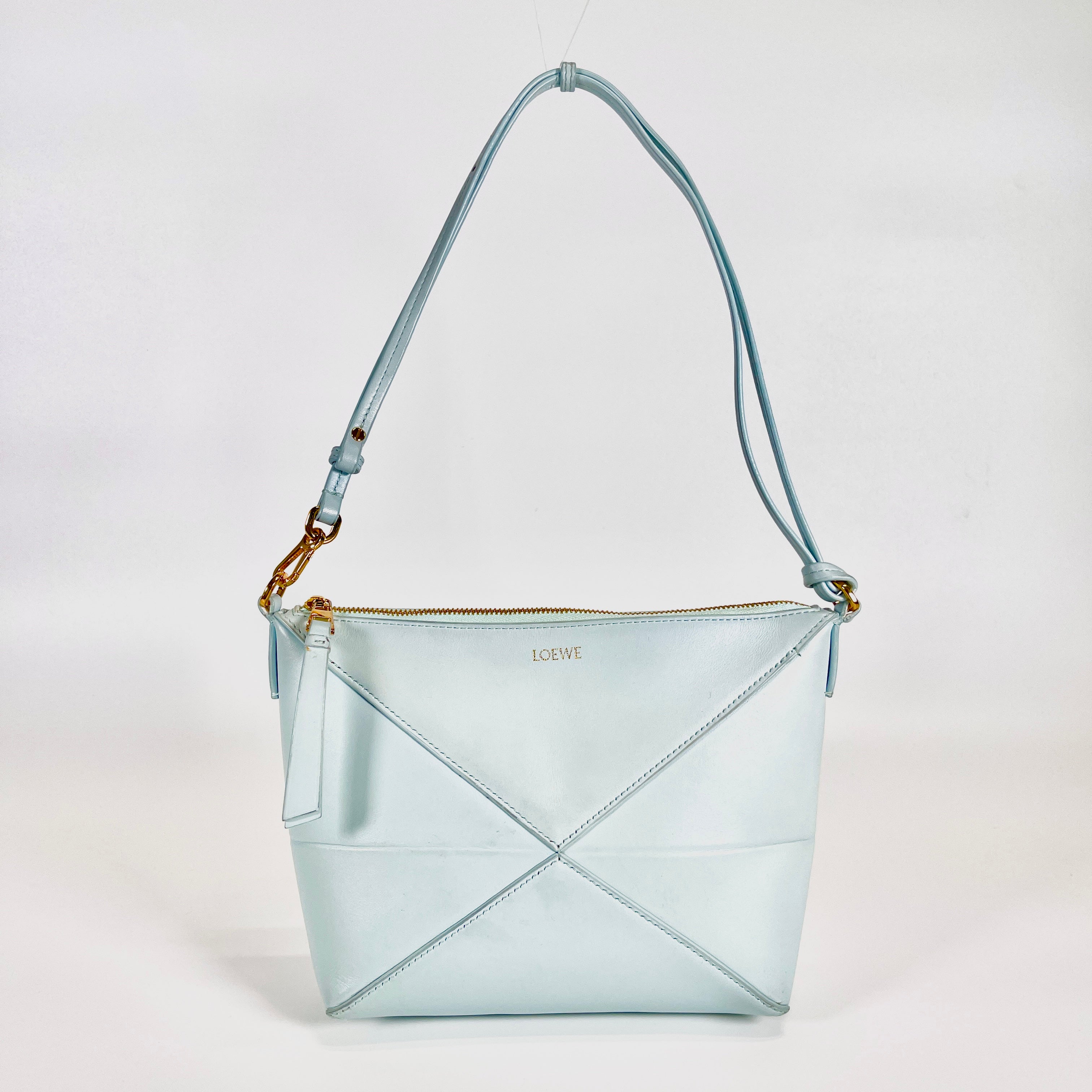 2605 secondhand LOEWE Shoulder bag