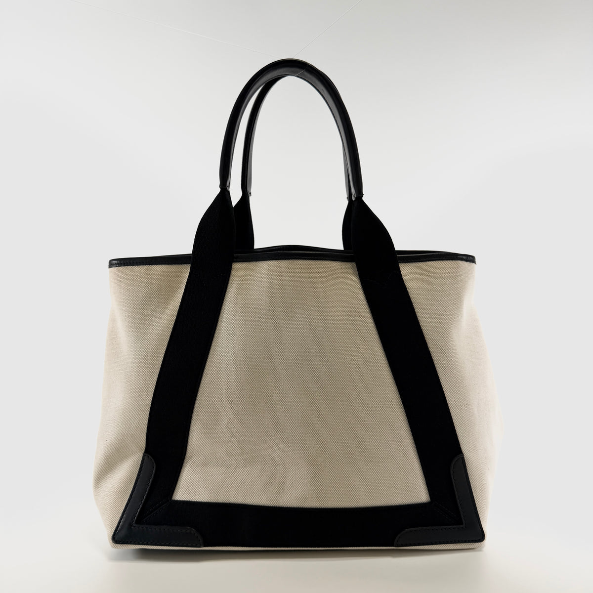 2607 secondhand BALENCIAGA Navy Cabas M Tote Bag