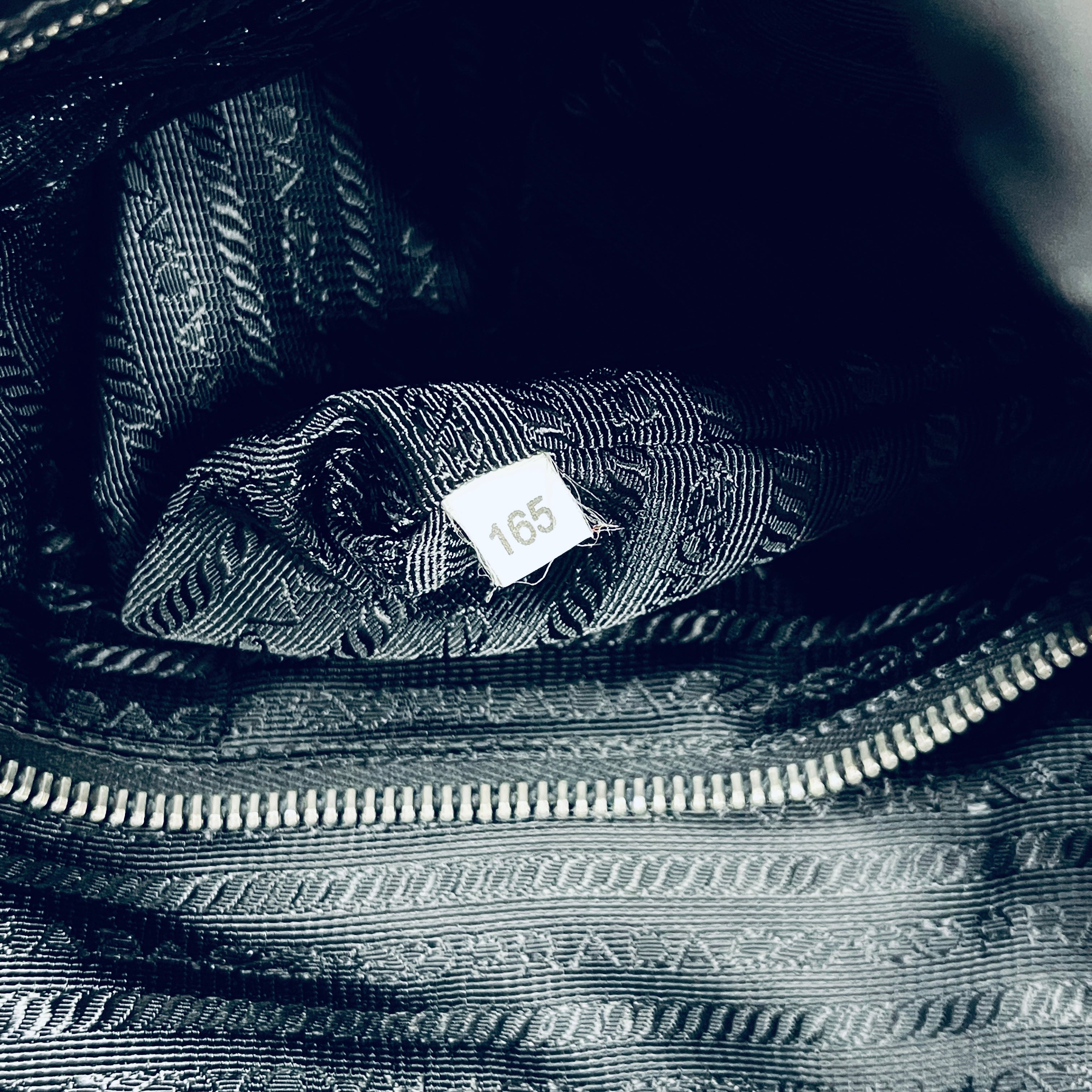 2605 secondhand PRADA nylon hand bag