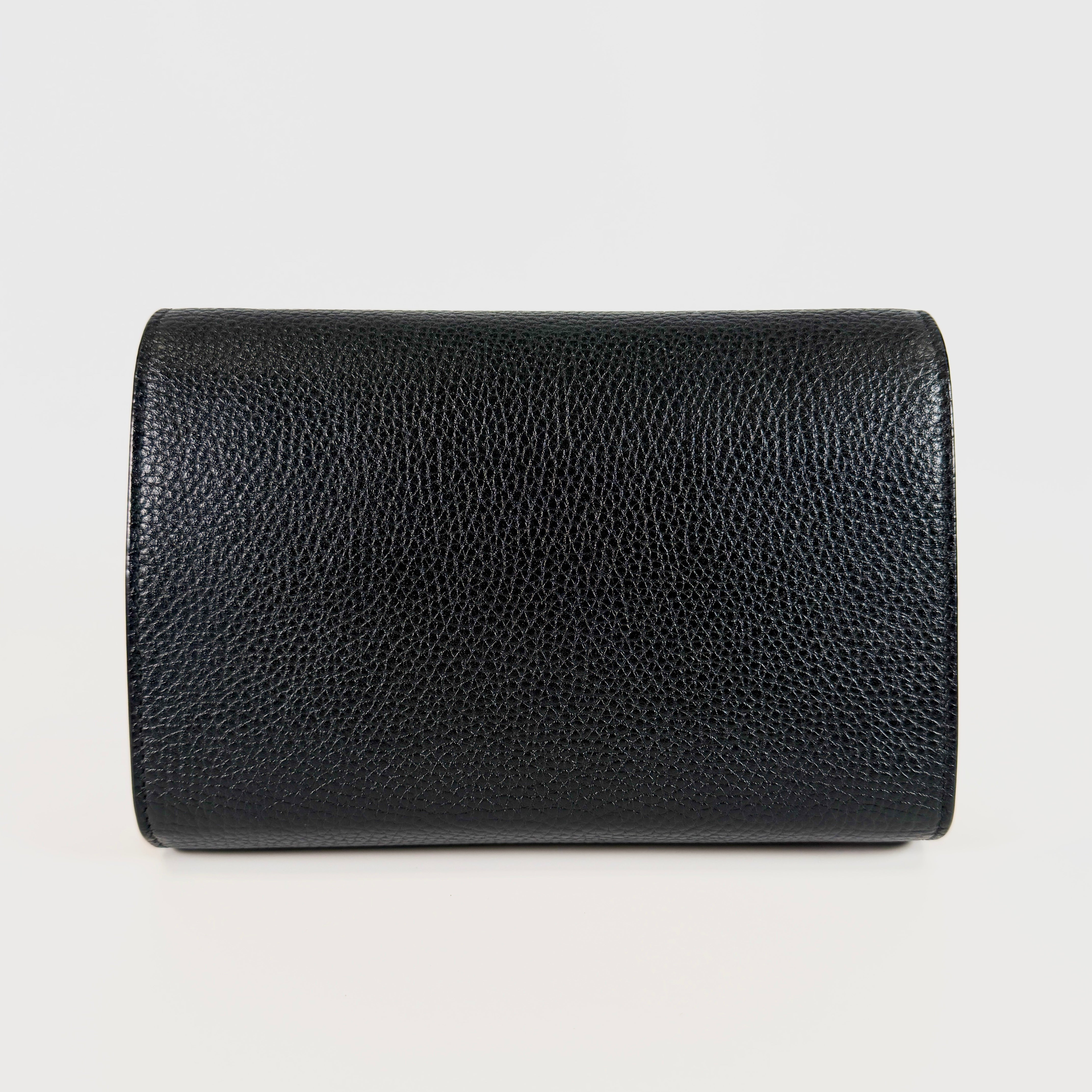 2606 secondhand GUCCI GG Marmont leather Chain Wallet black 779777 Outlet mark