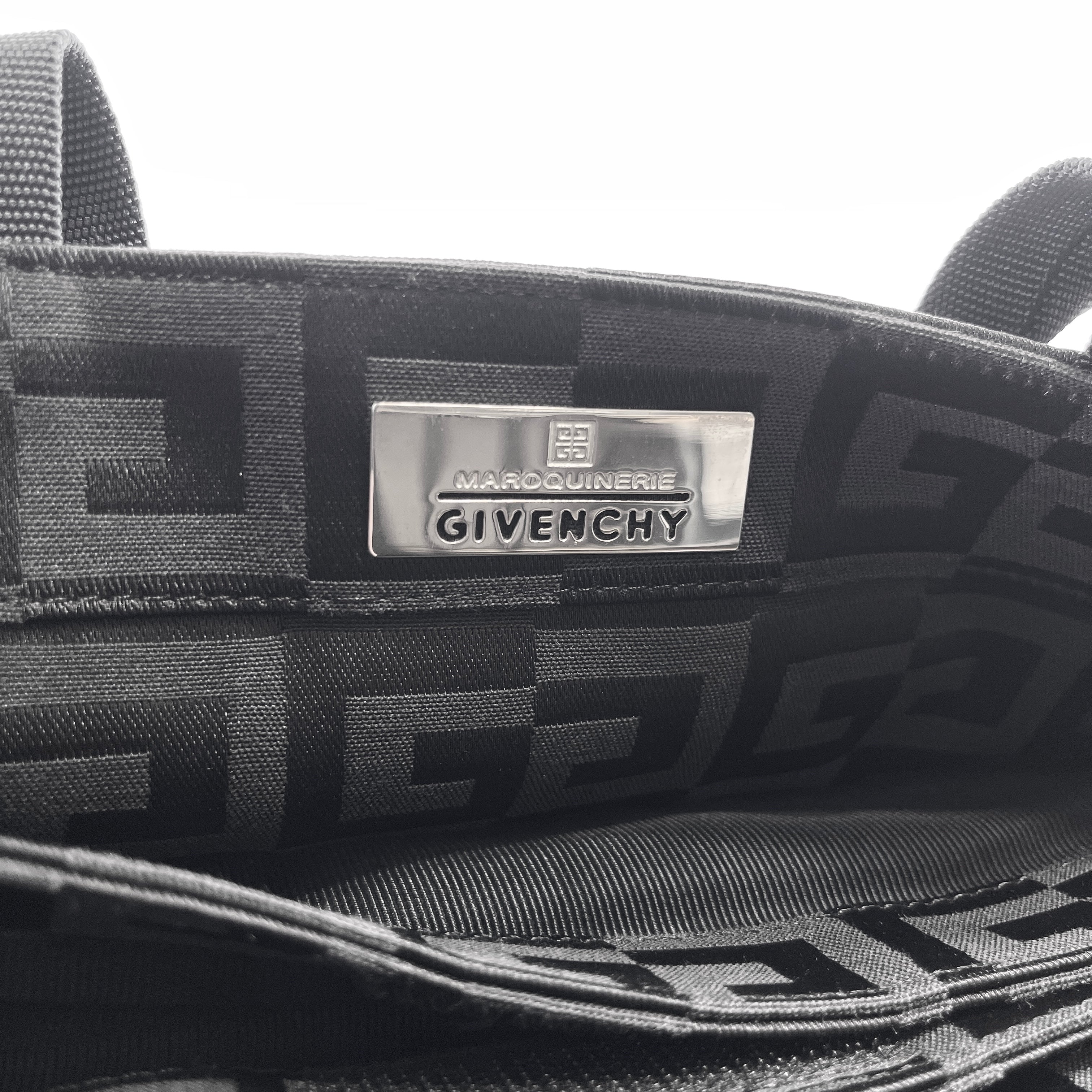 2605 secondhand 4G Tote hand bag