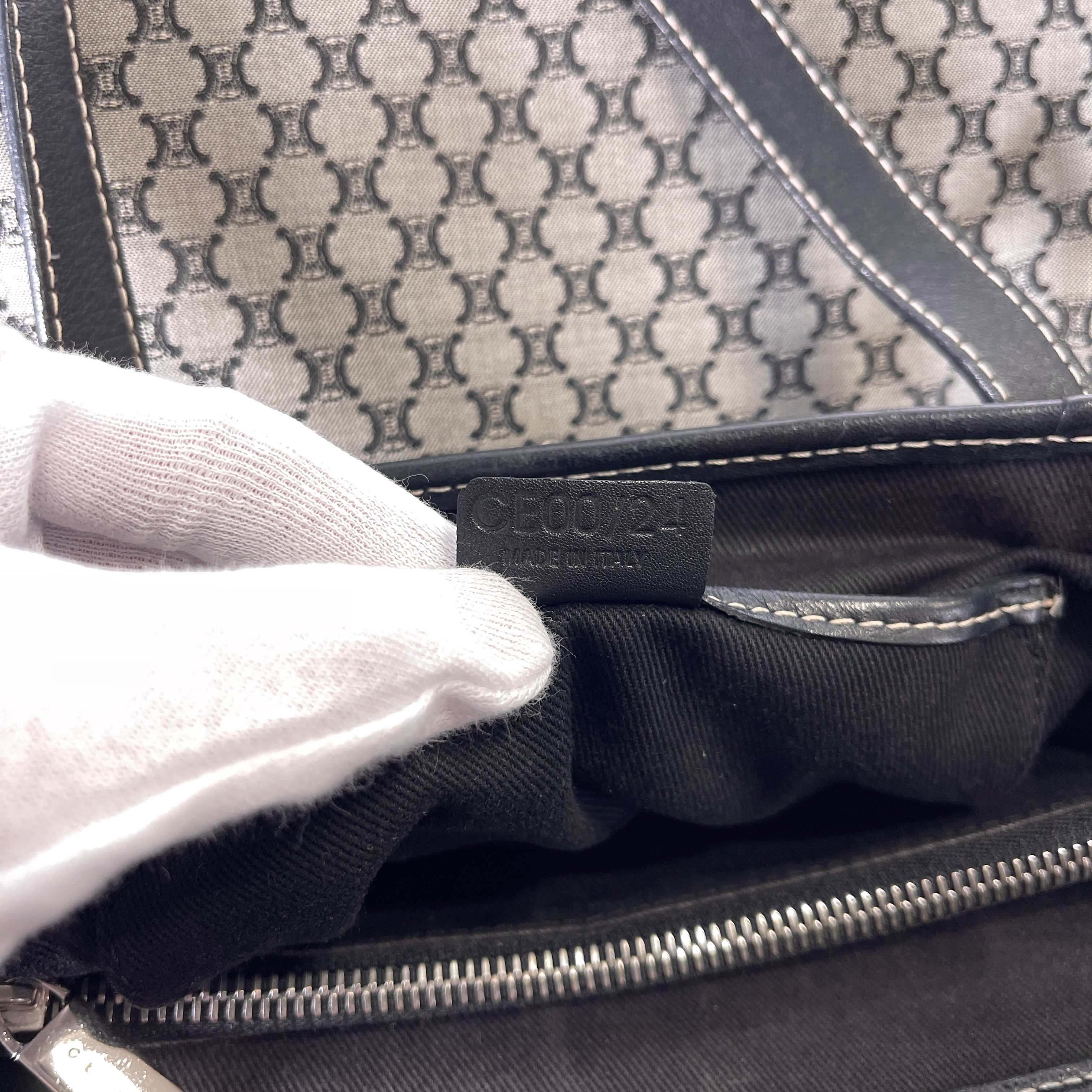 2605 secondhand CELINE Macadam hand bag
