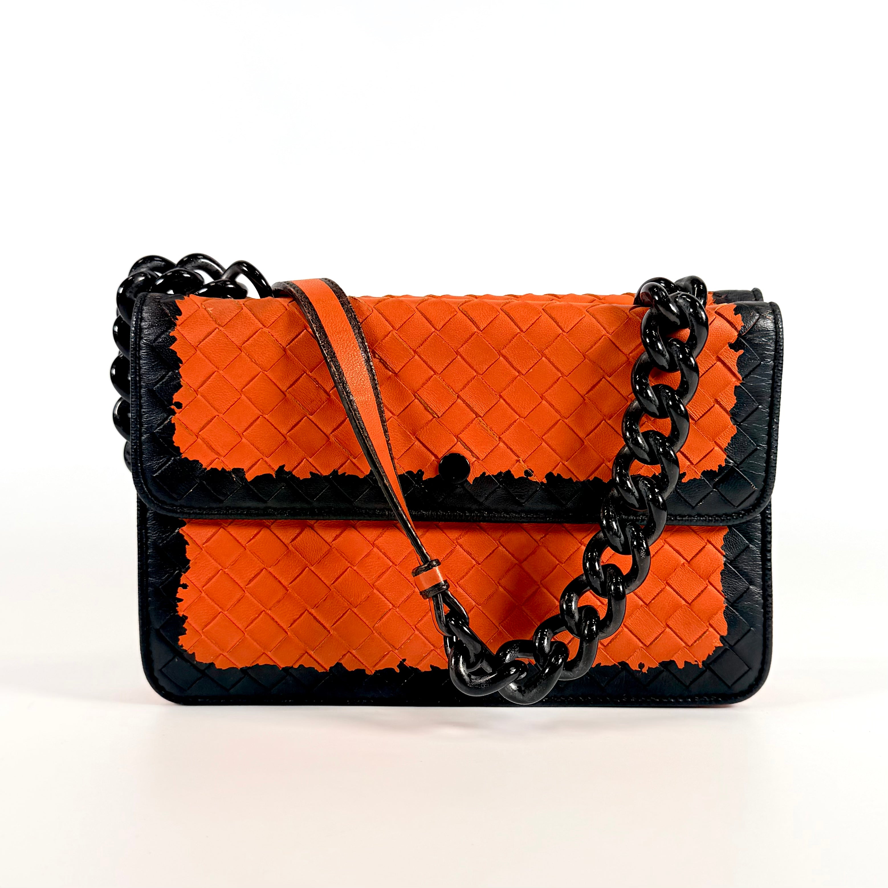 2606 secondhand BOTTEGA VENETA Intrecciato Shoulder Bag