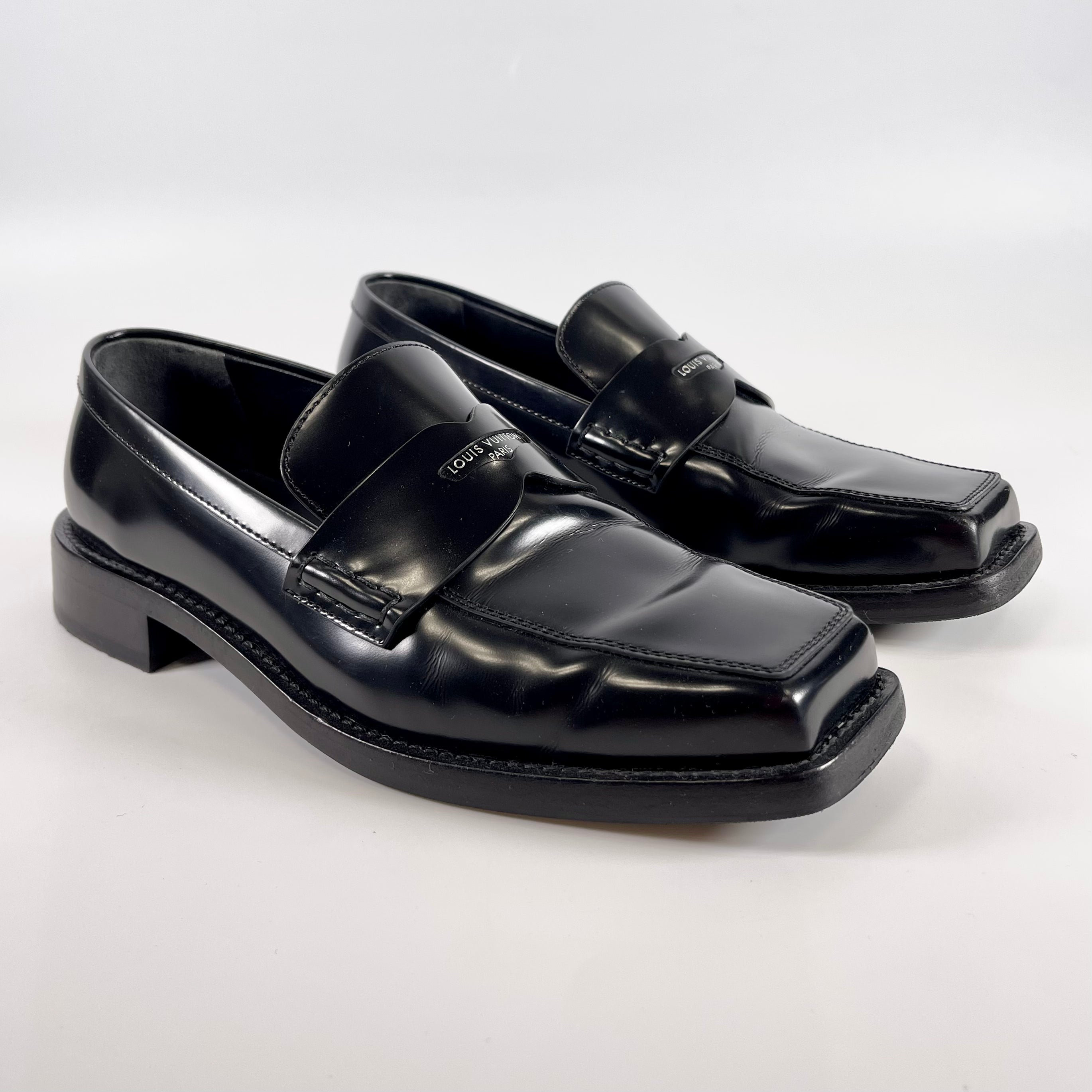 2602 secondhand LV line 22 year leather Loafers 36 1/2 Women's black MA0262
