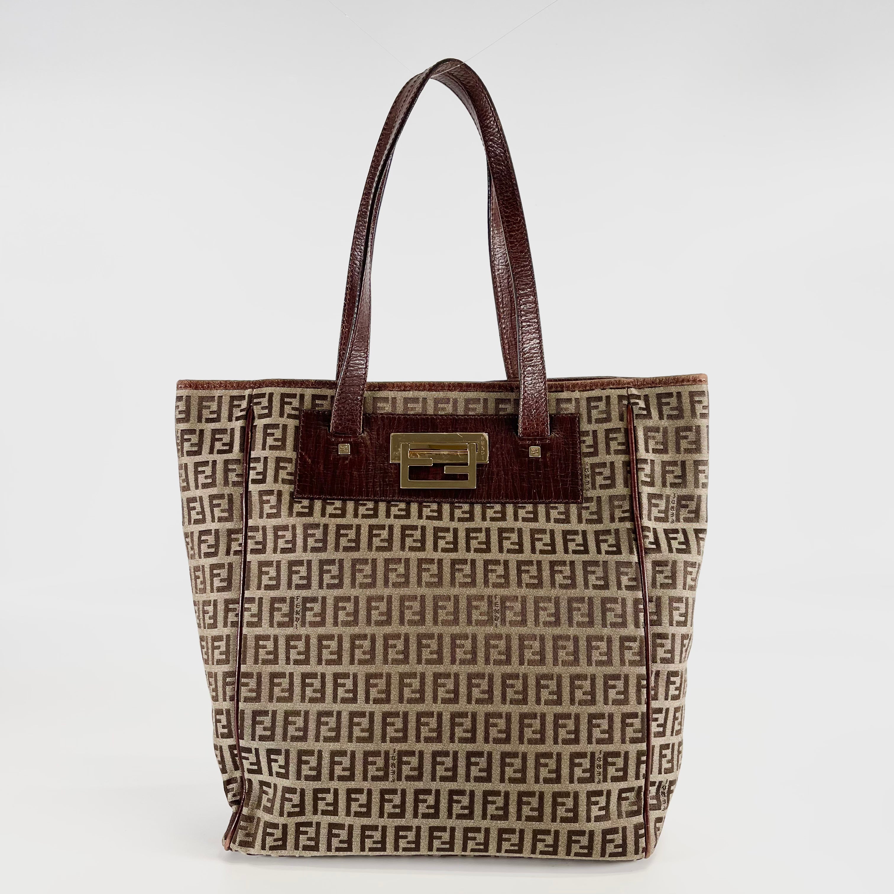 2602 secondhand FENDI Zucchino Tote Bag