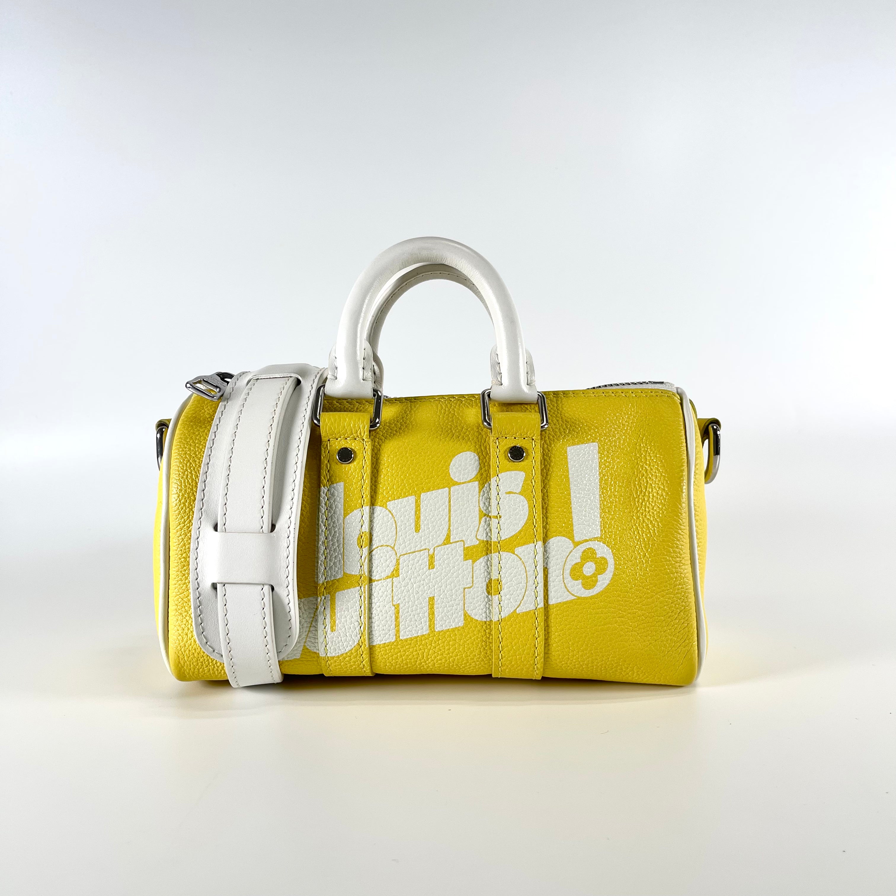 2601 secondhand LV 2way bag
