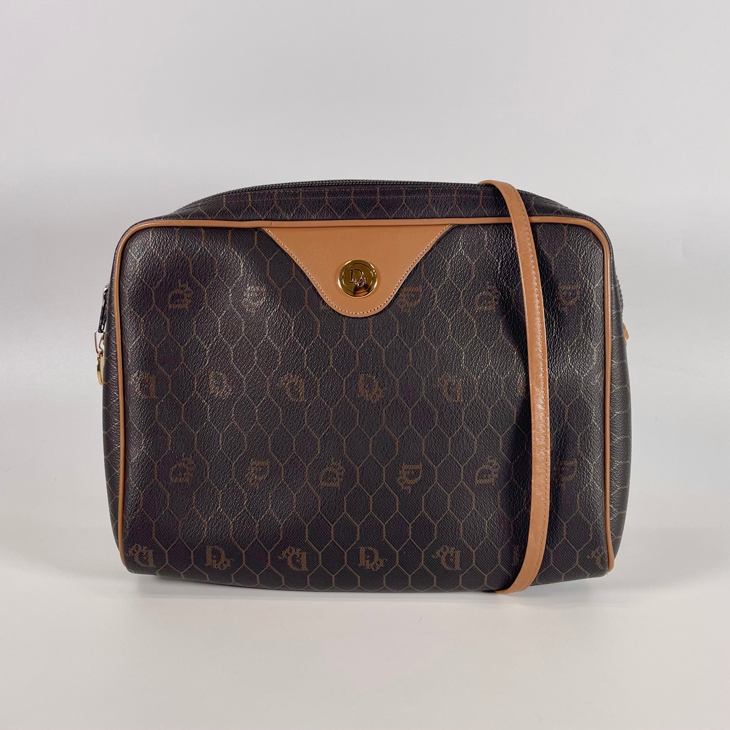 2511 CD honeycomb Shoulder bag