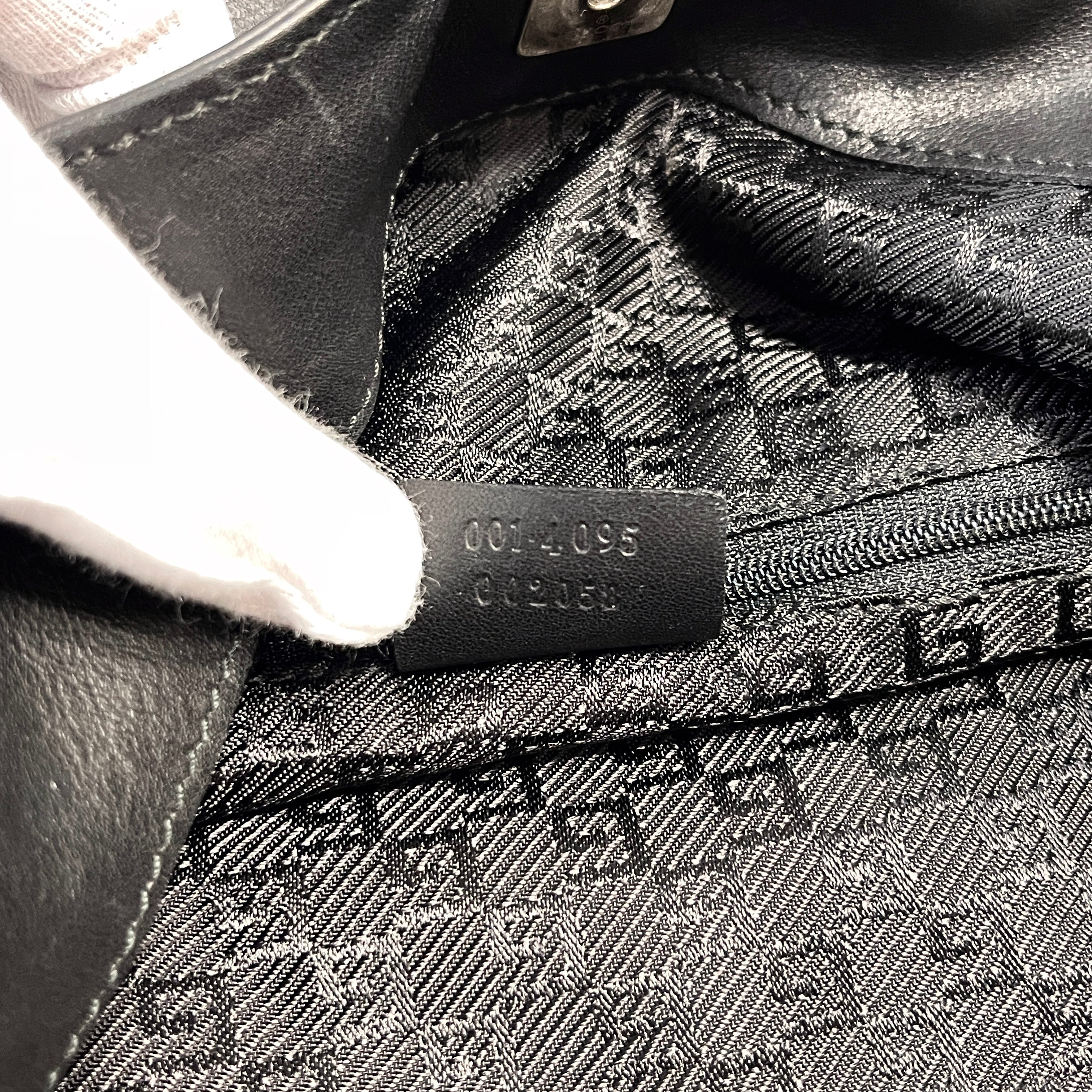 2605 secondhand GUCCI Bamboo 2Way bag